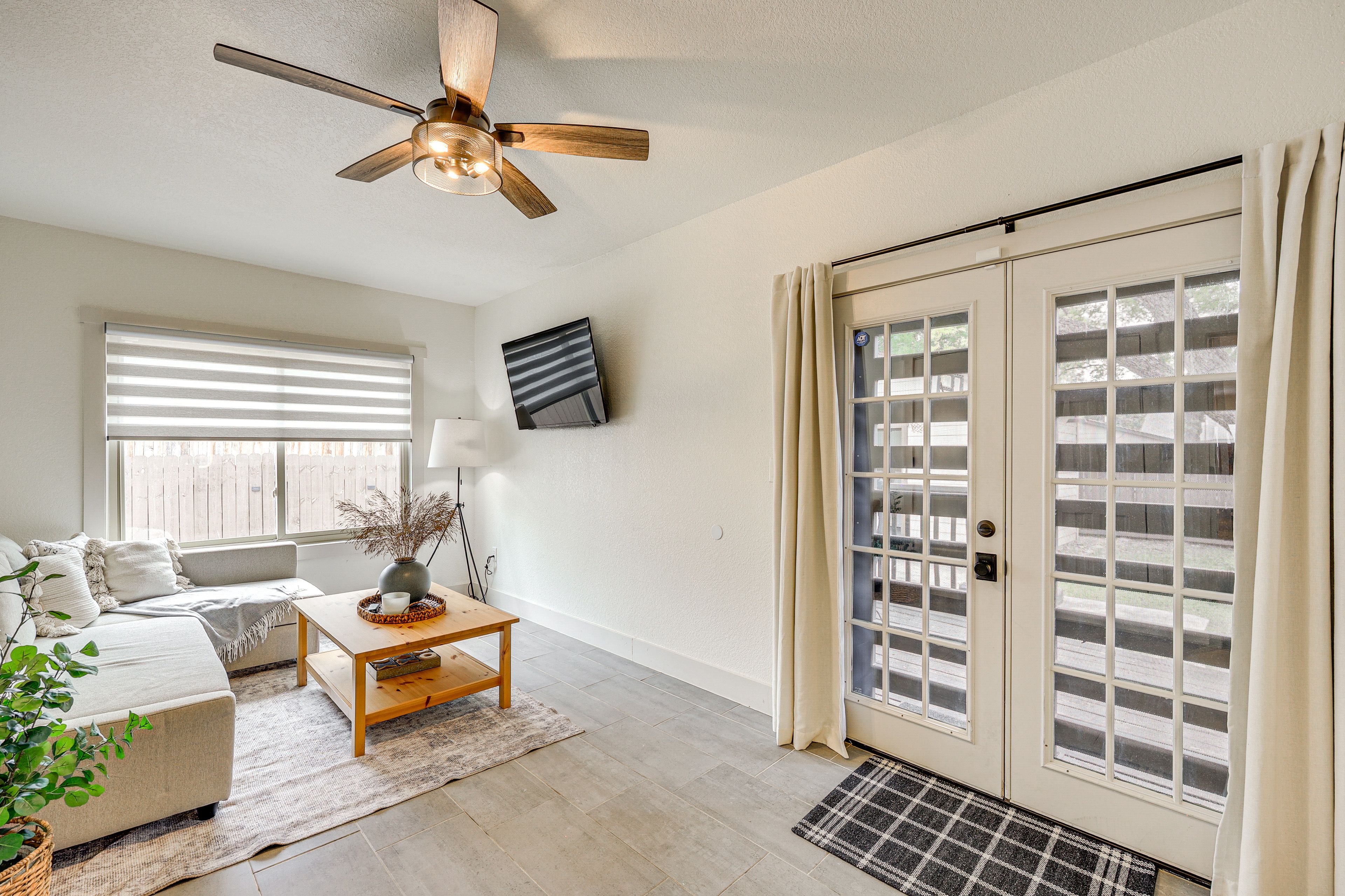 Bonus Room | Sleeper Sofa