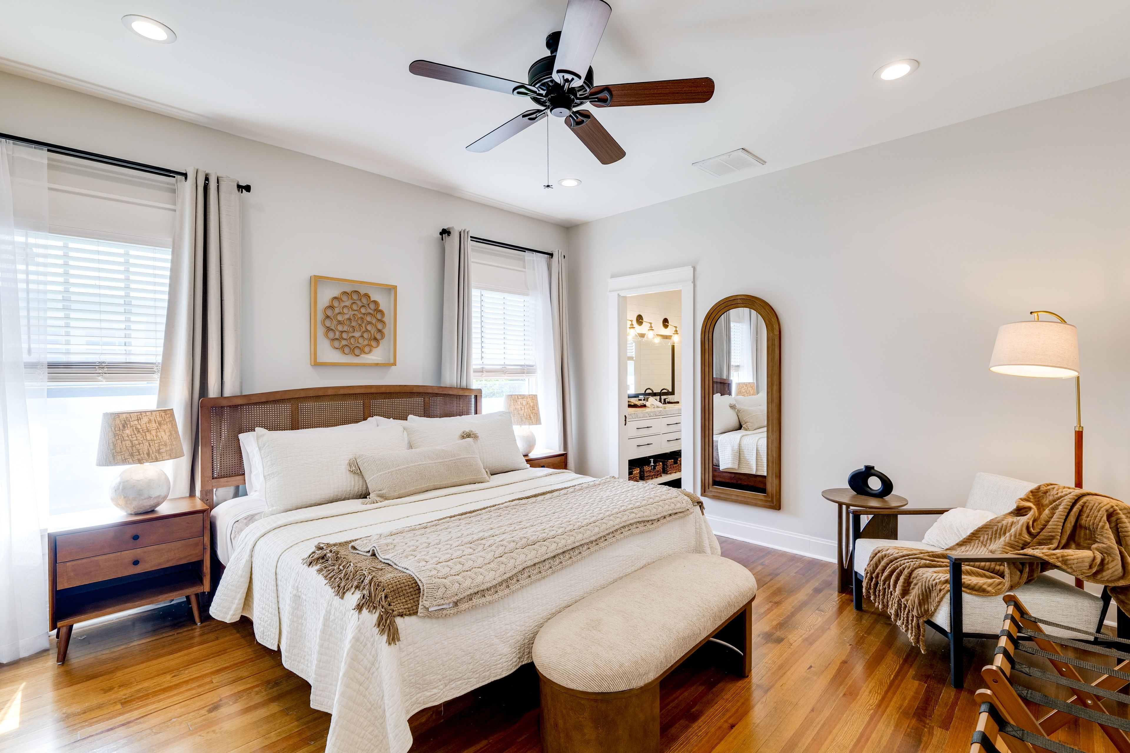 Bedroom 1 | King Bed | Linens Provided