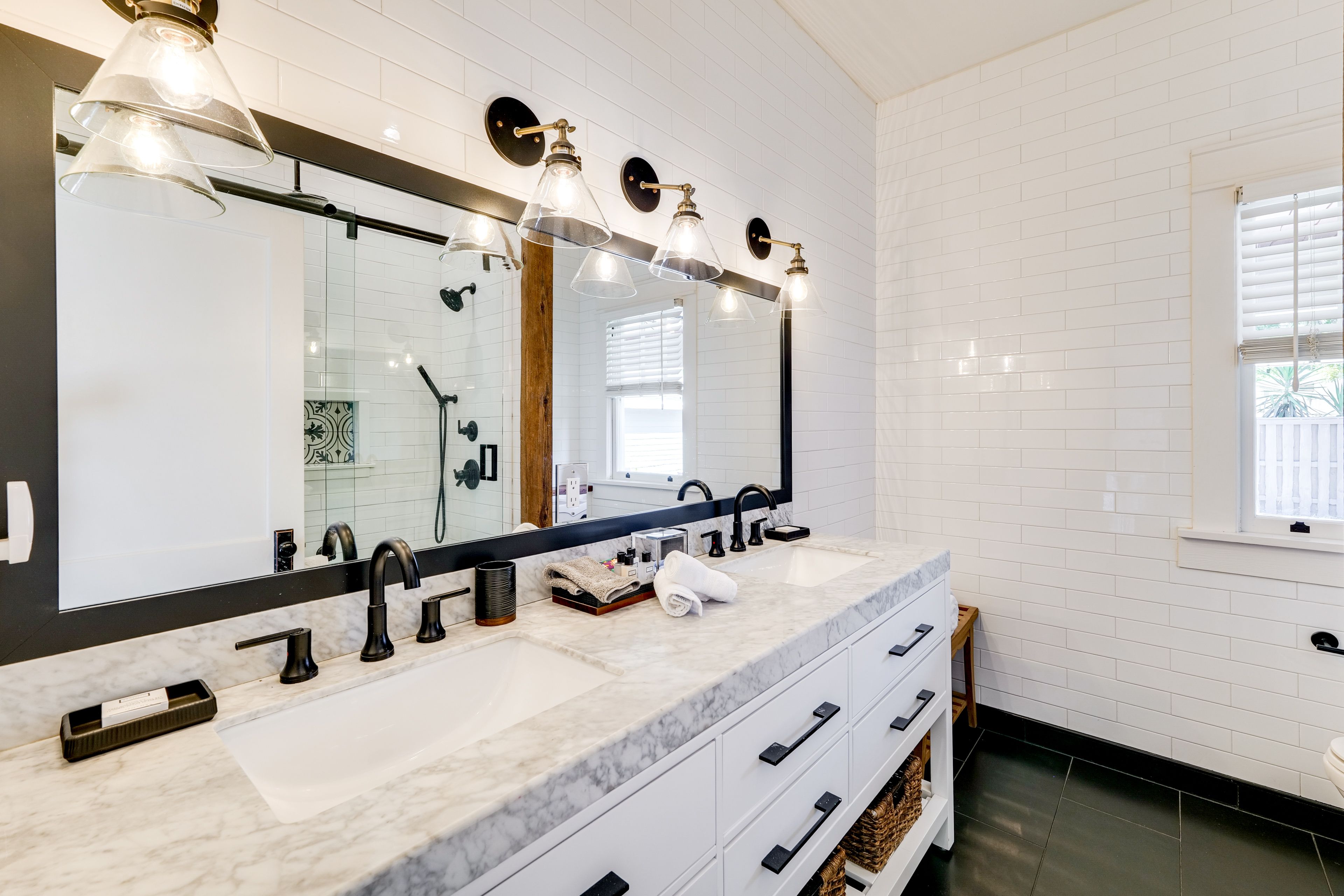 En-Suite Bathroom | Towels Provided