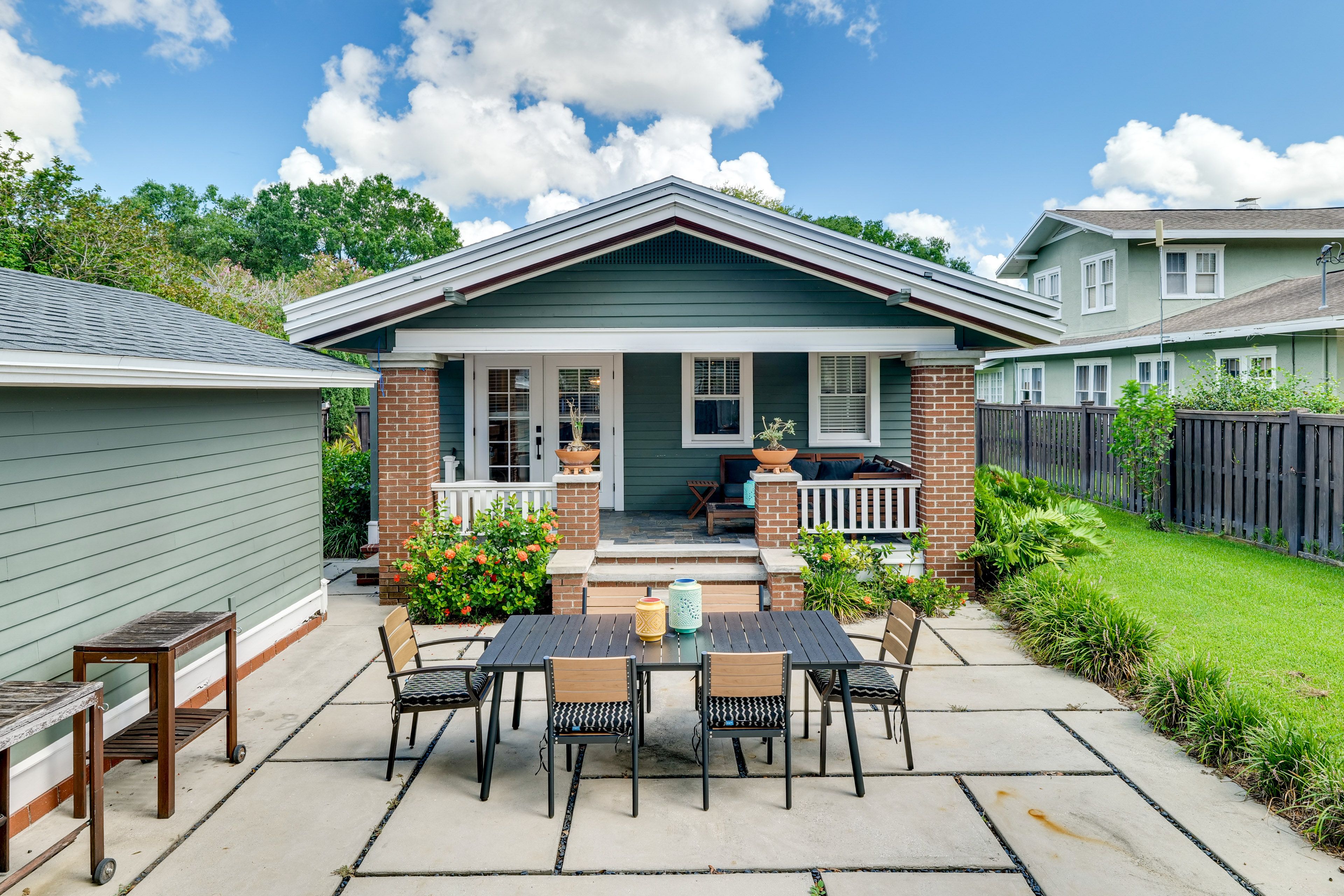 Lakeland Vacation Rental | 3BR | 2BA | Stairs Required | 1,612 Sq Ft