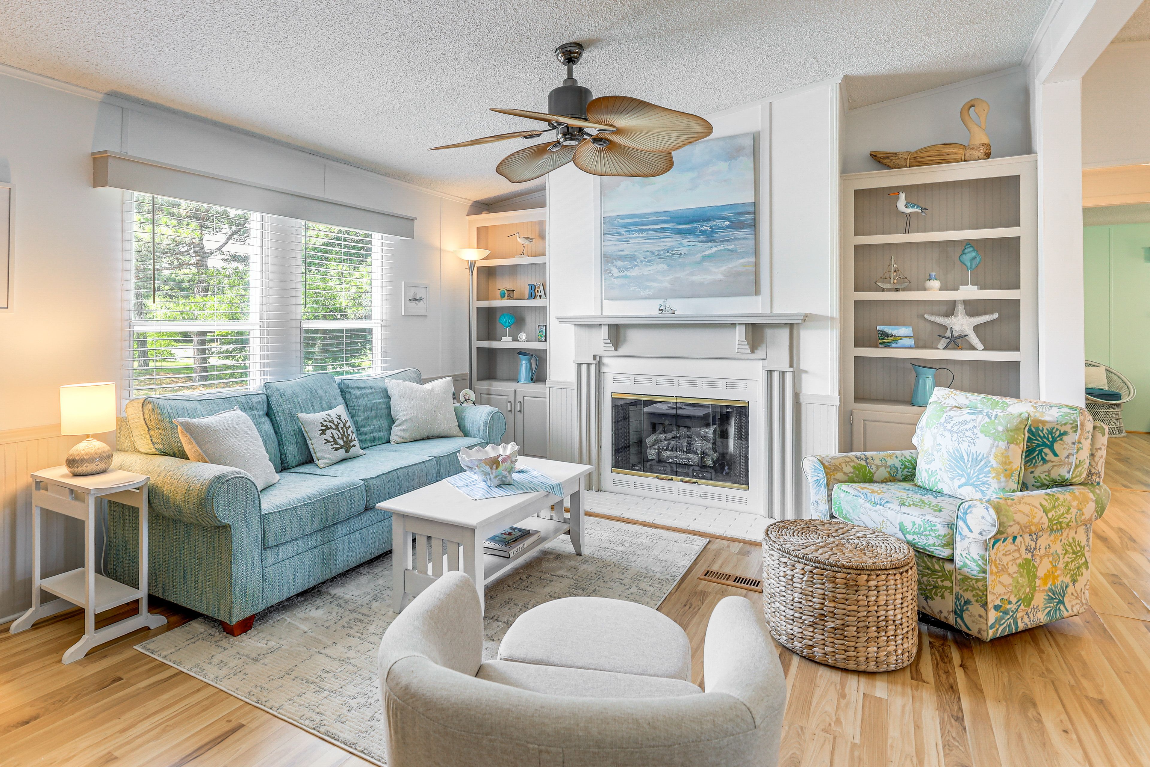 Harkers Island Vacation Rental | 3BR | 2BA | Step-Free Access | 1,400 Sq Ft