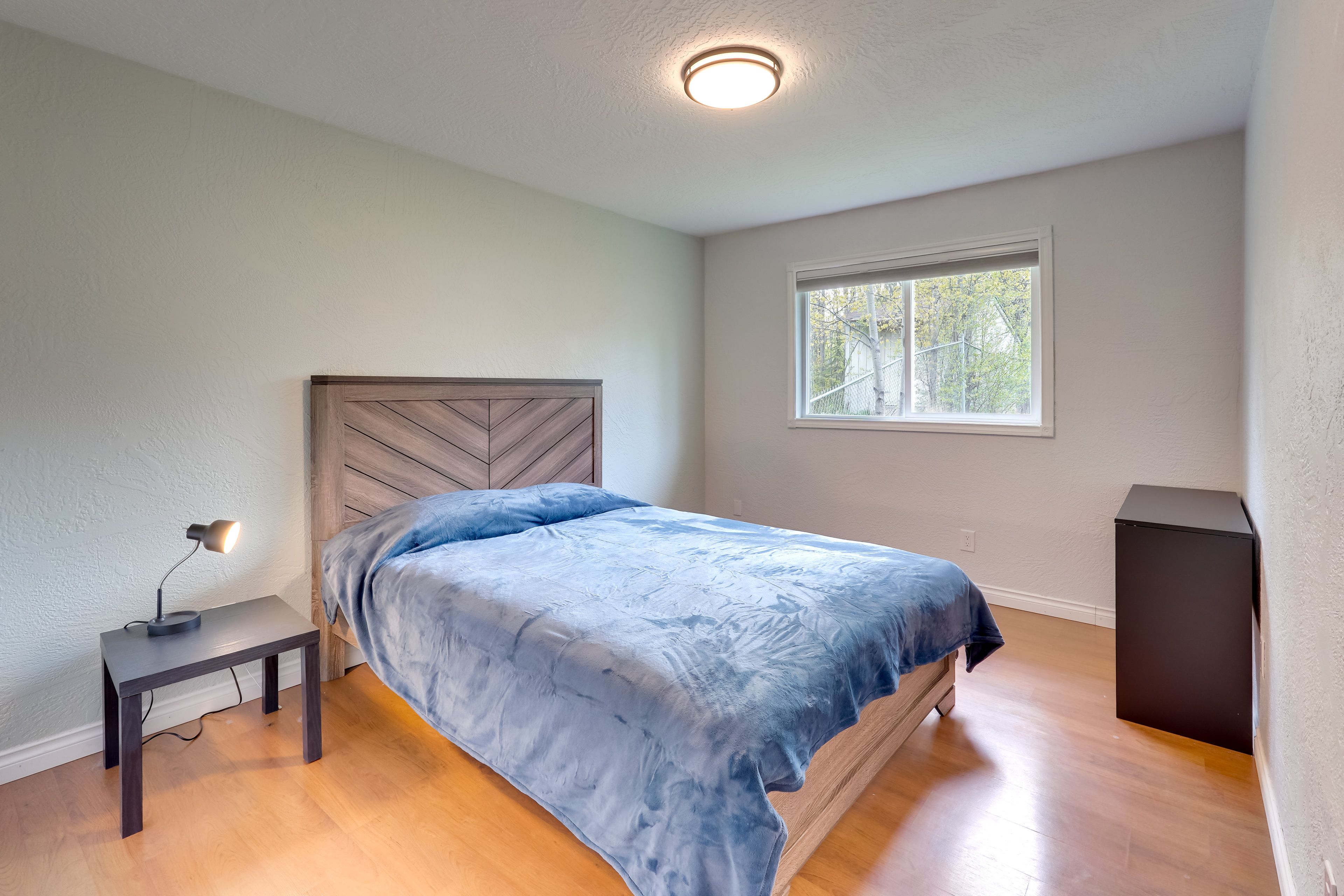 Bedroom 1 | Queen Bed | Linens Provided