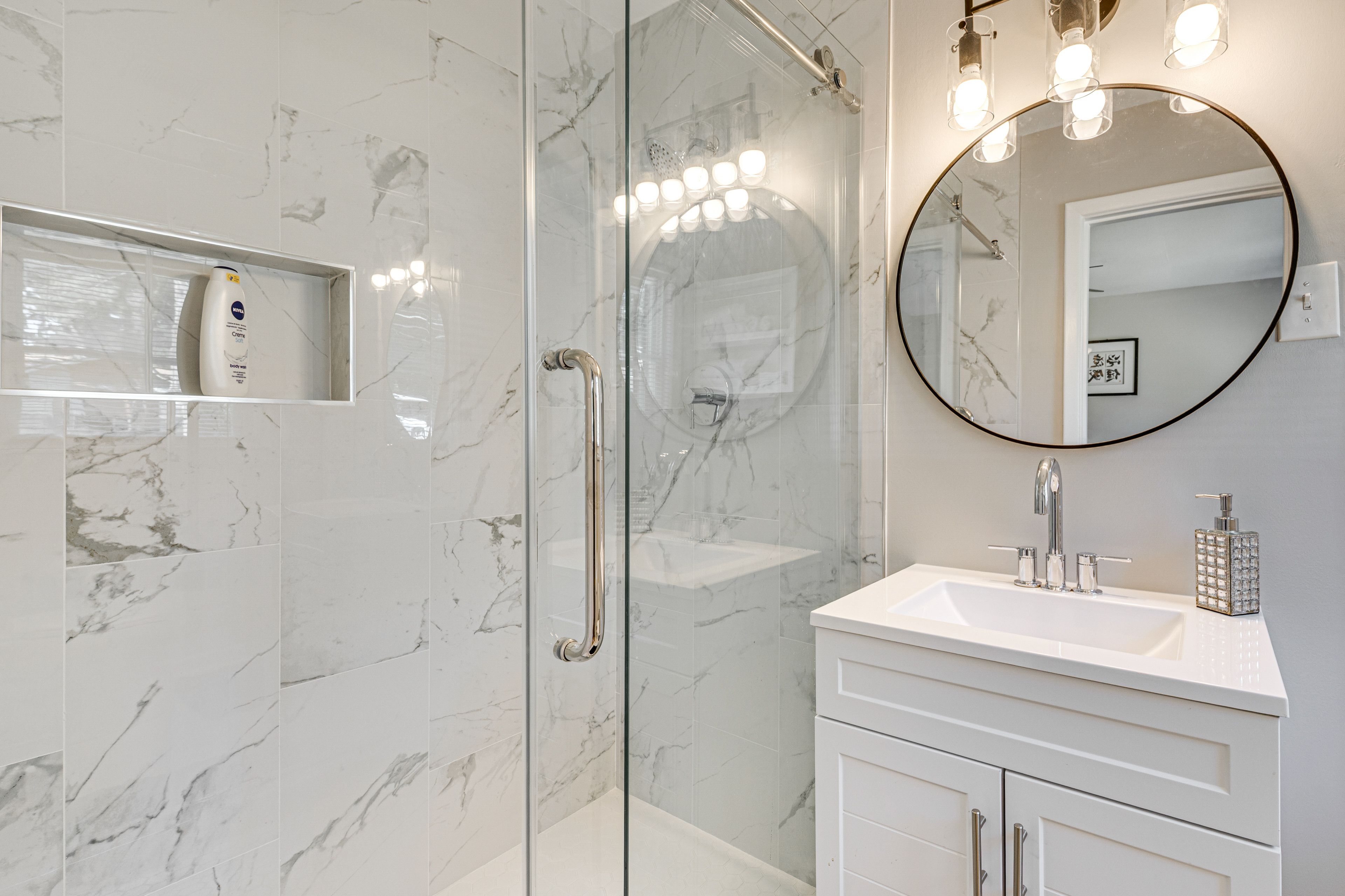 Jack-and-Jill Bathroom