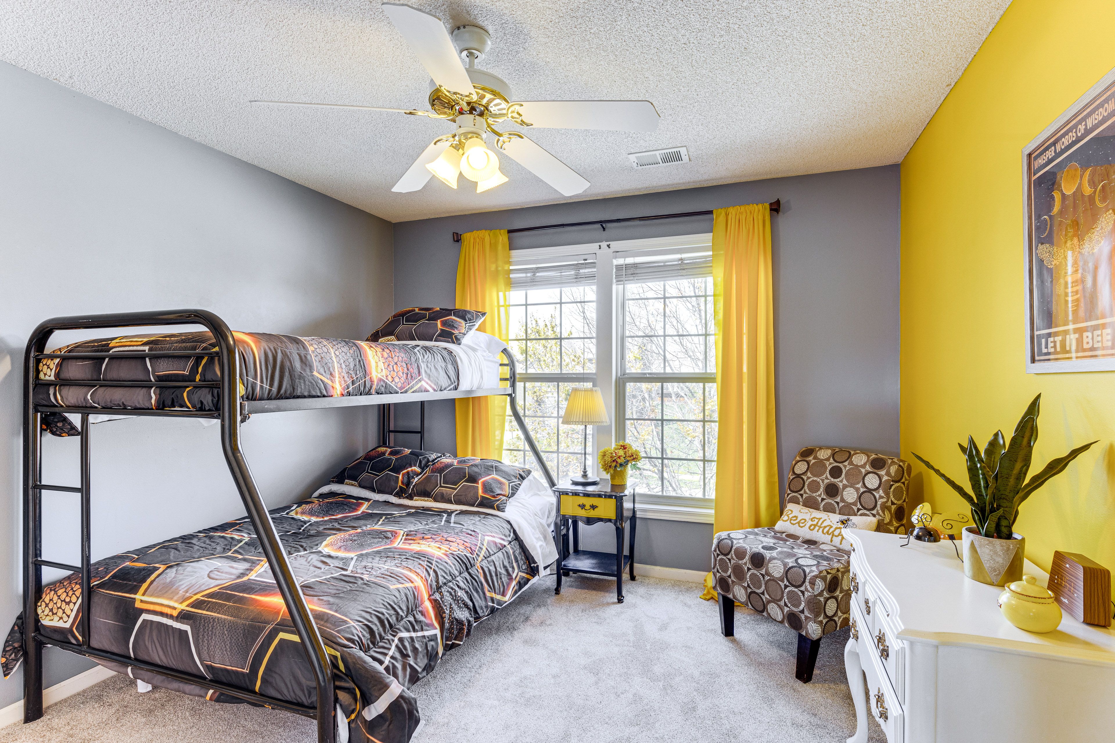 Bedroom 5 | Twin/Full Bunk Bed | Upper Level