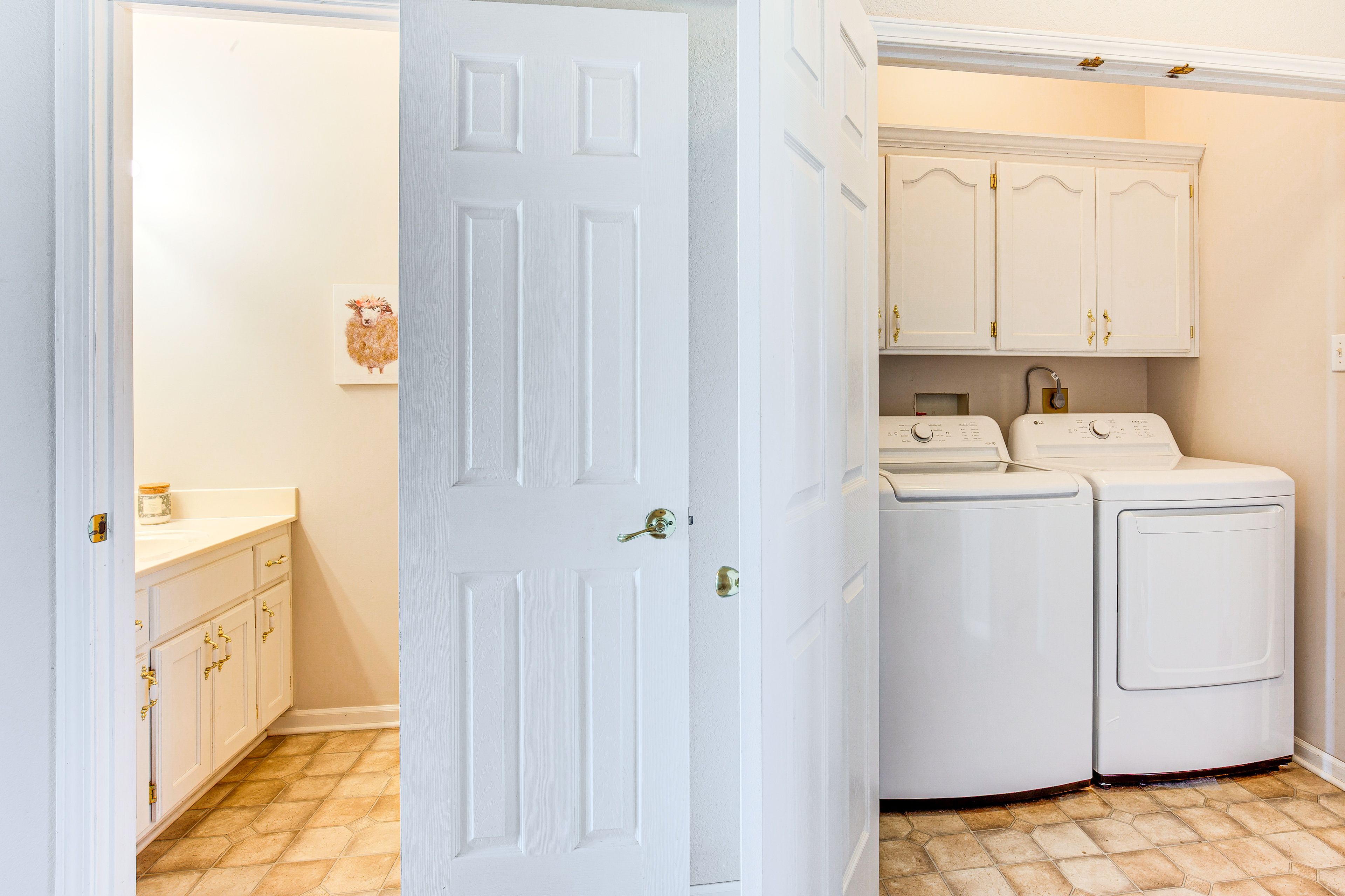 Laundry Area | 1st Floor