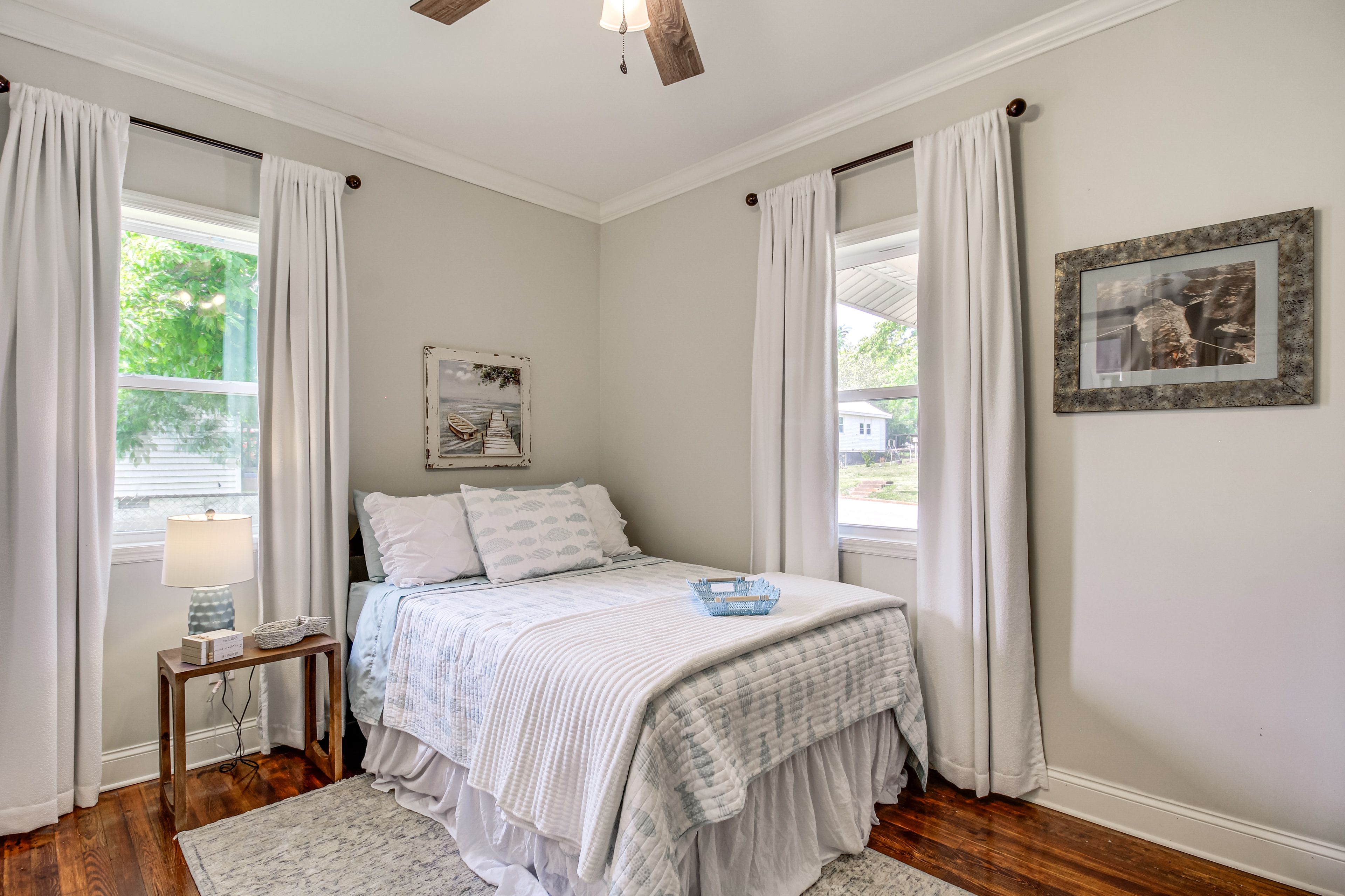 Bedroom 2 | Full Bed | Smart TV