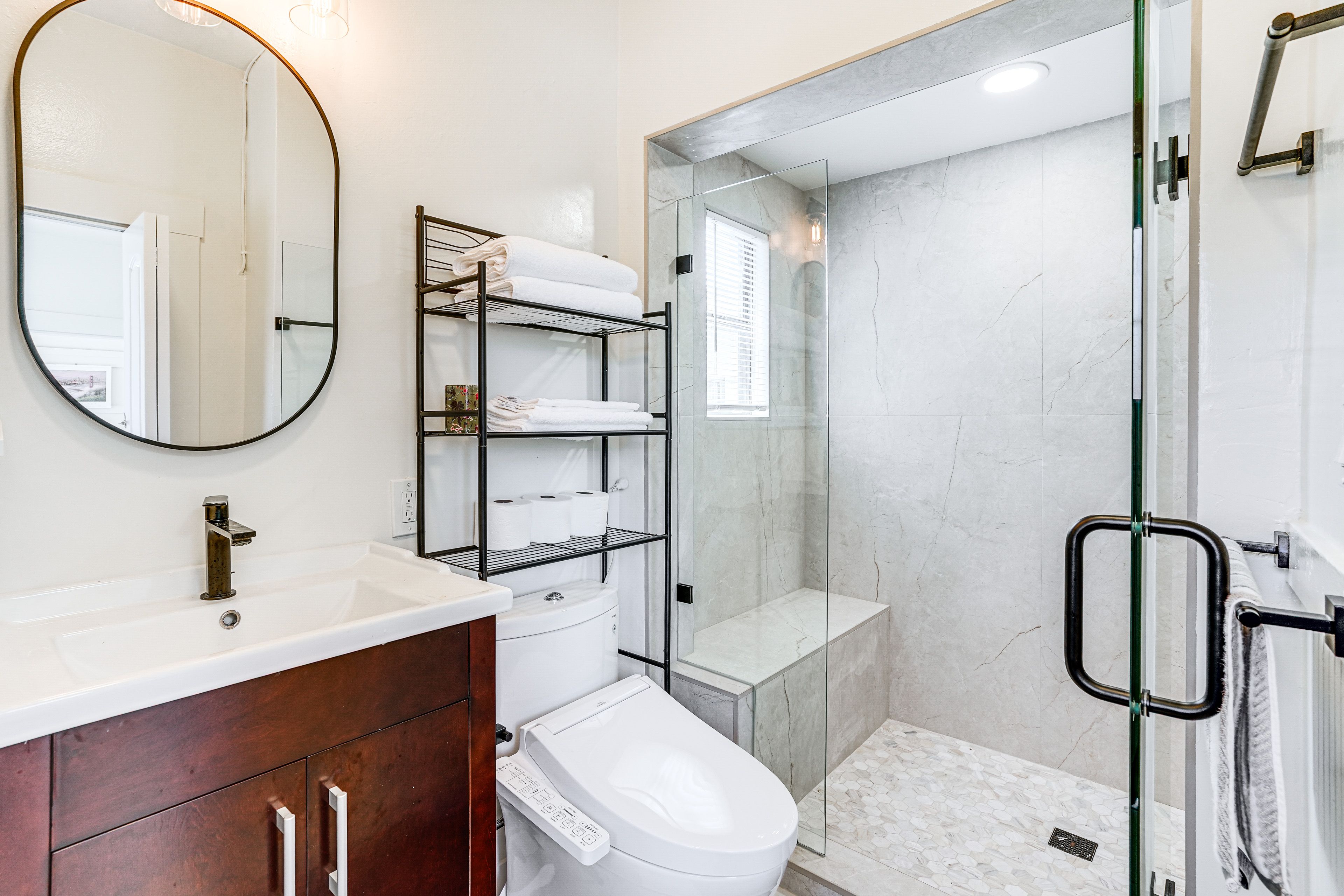 Full Bathroom | Towels Provided | Laundry | 1st Floor