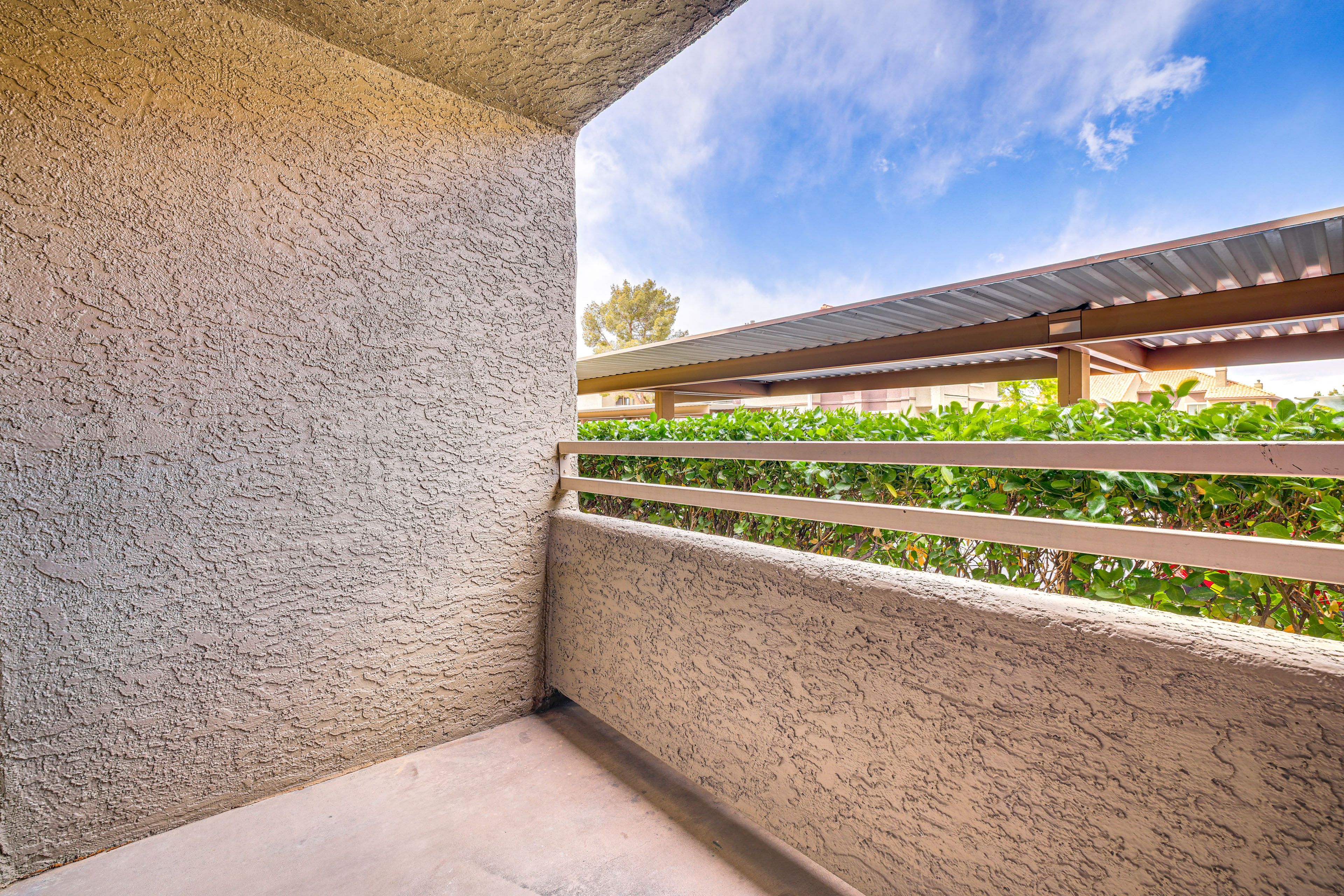 Private Balcony 2 | Assigned Parking Space (1 Vehicle) | Free Street Parking