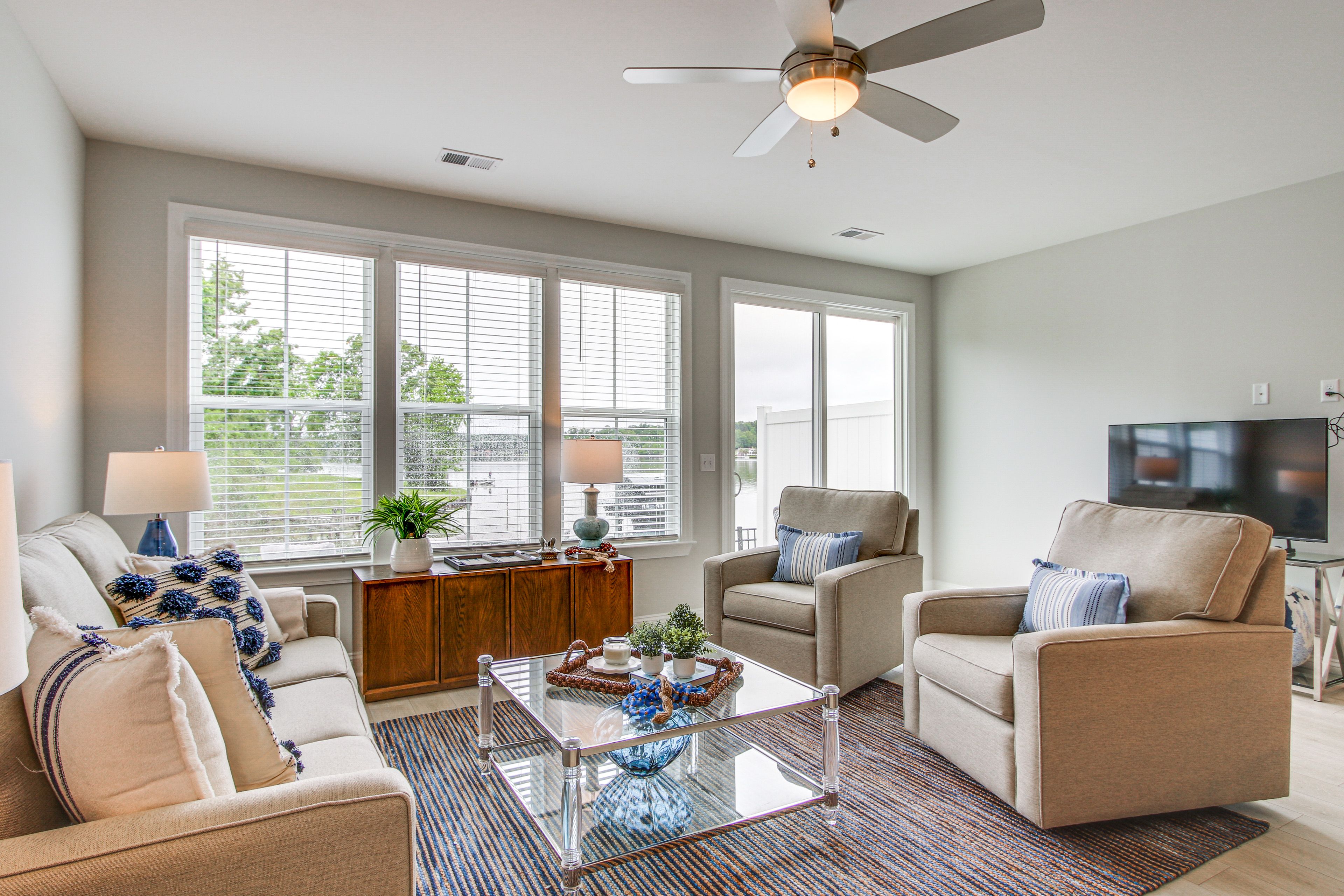Greenwood Vacation Rental | 3BR | 2.5BA | 1,702 Sq Ft | Small Step to Enter