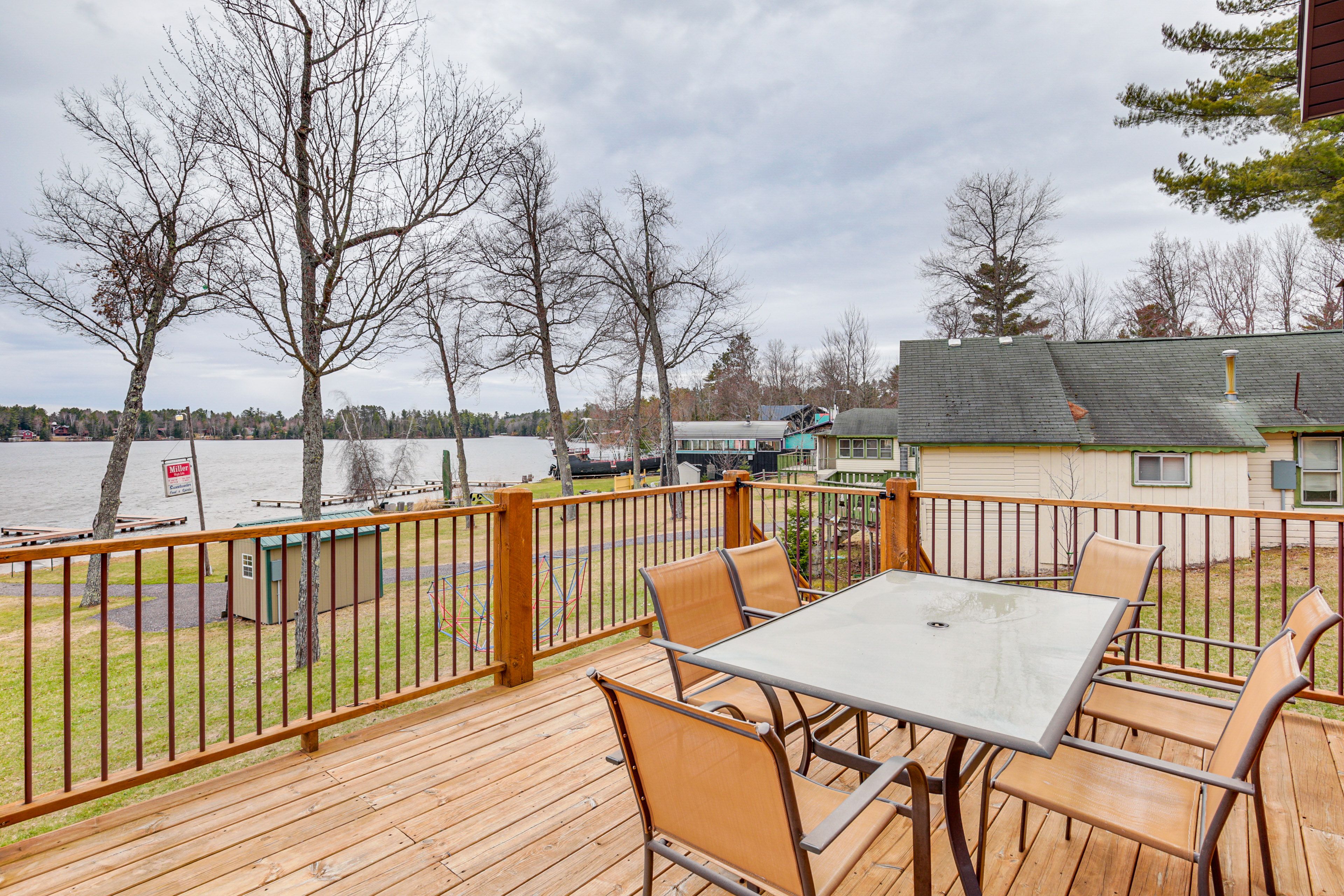 Deck | Gas Grill