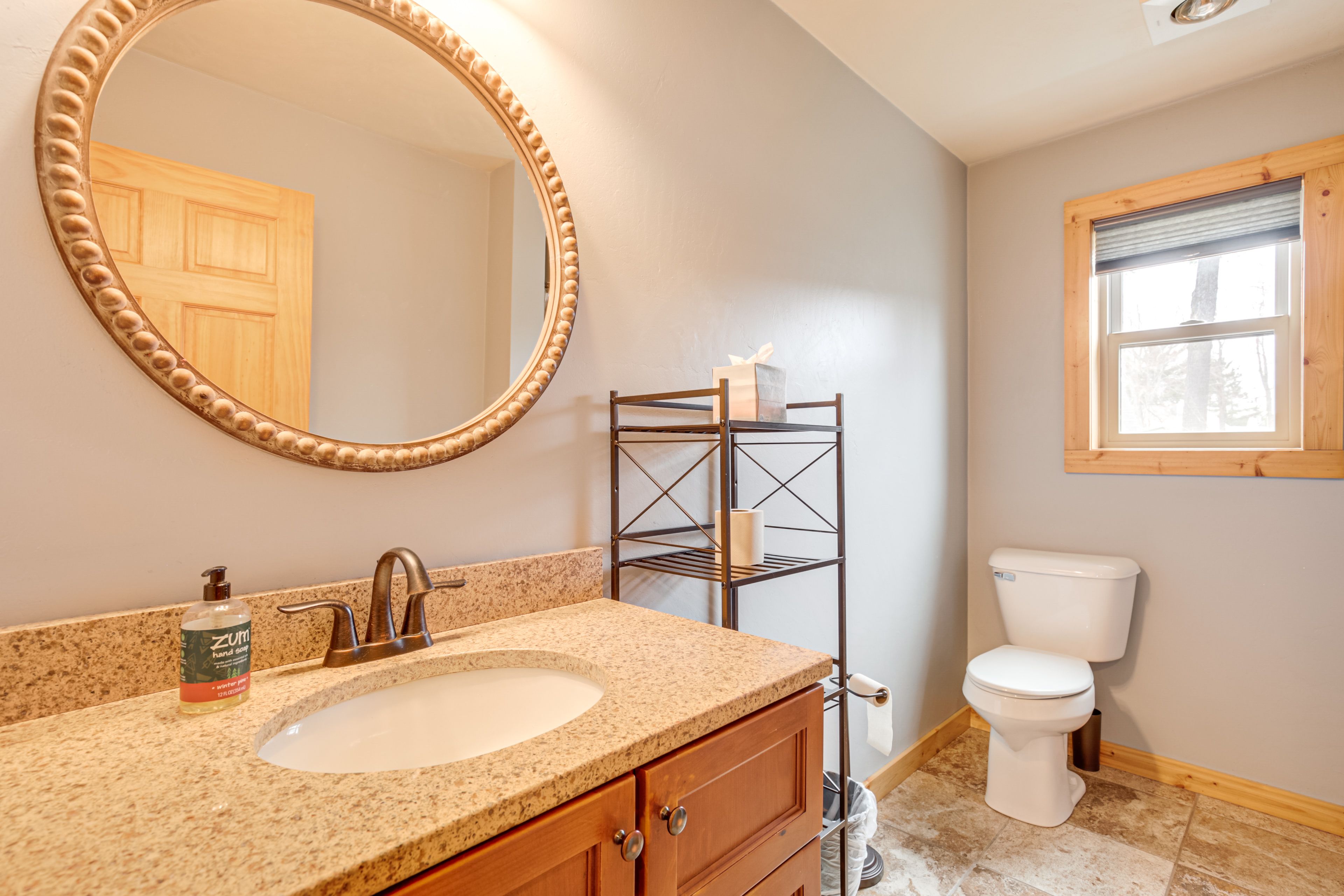 Full Bath | Upper Level