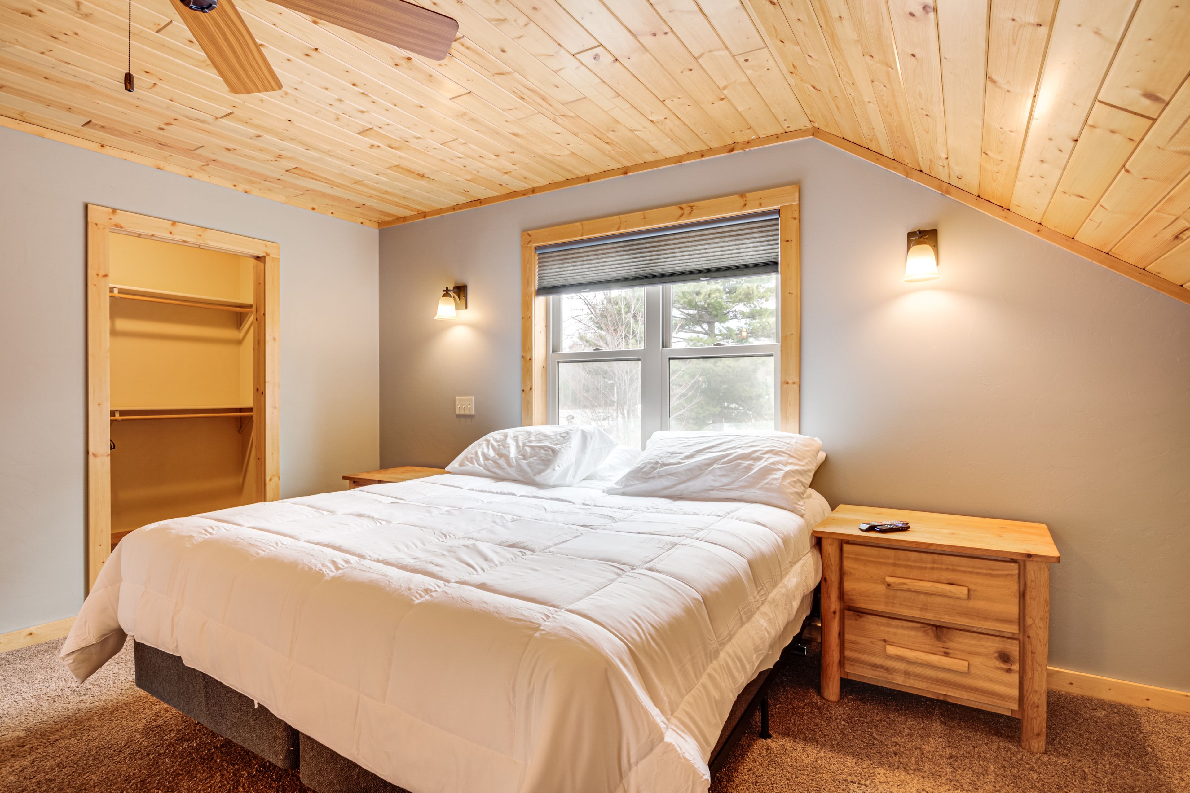 Loft | King Bed | Upper Level
