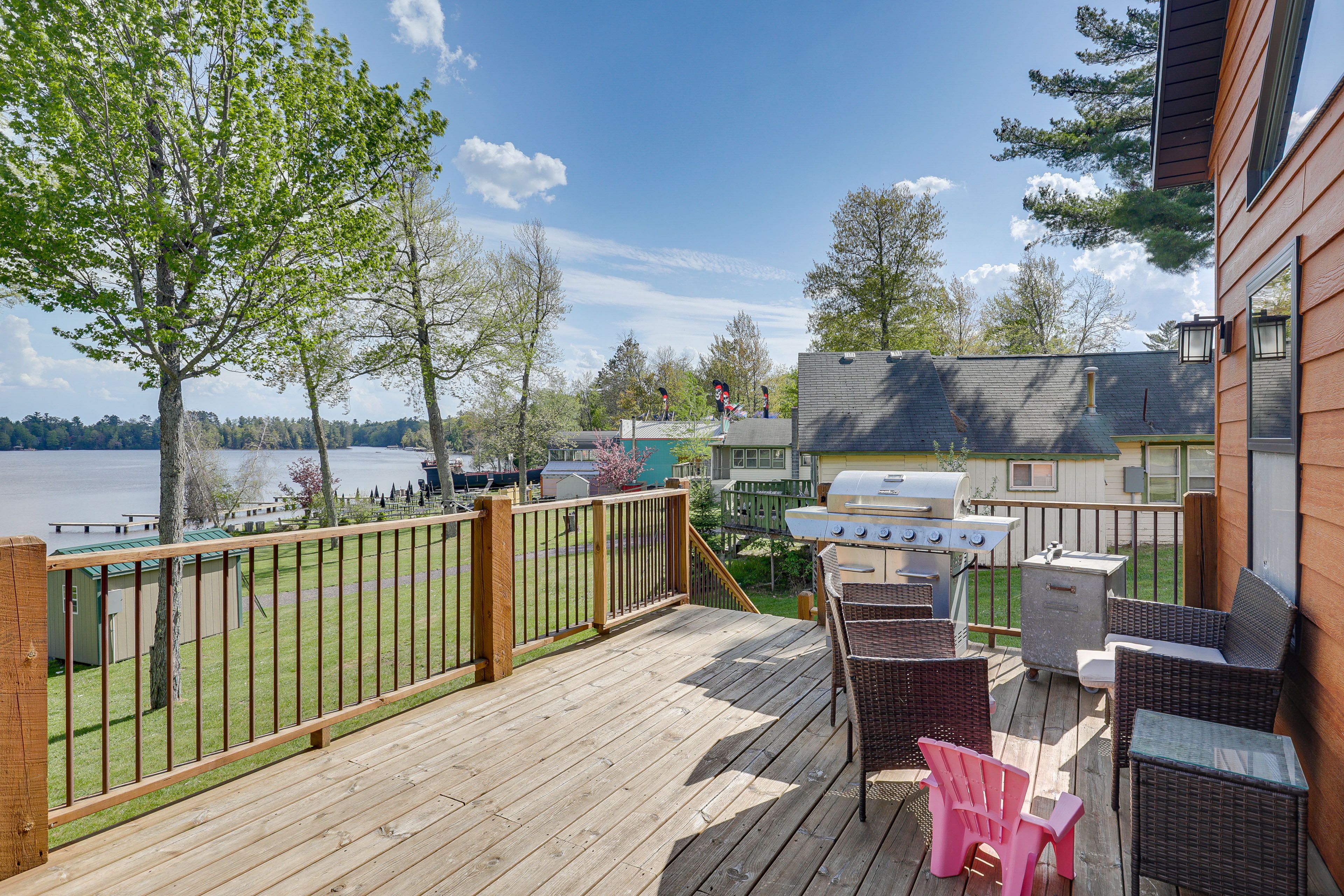 Deck | Gas Grill