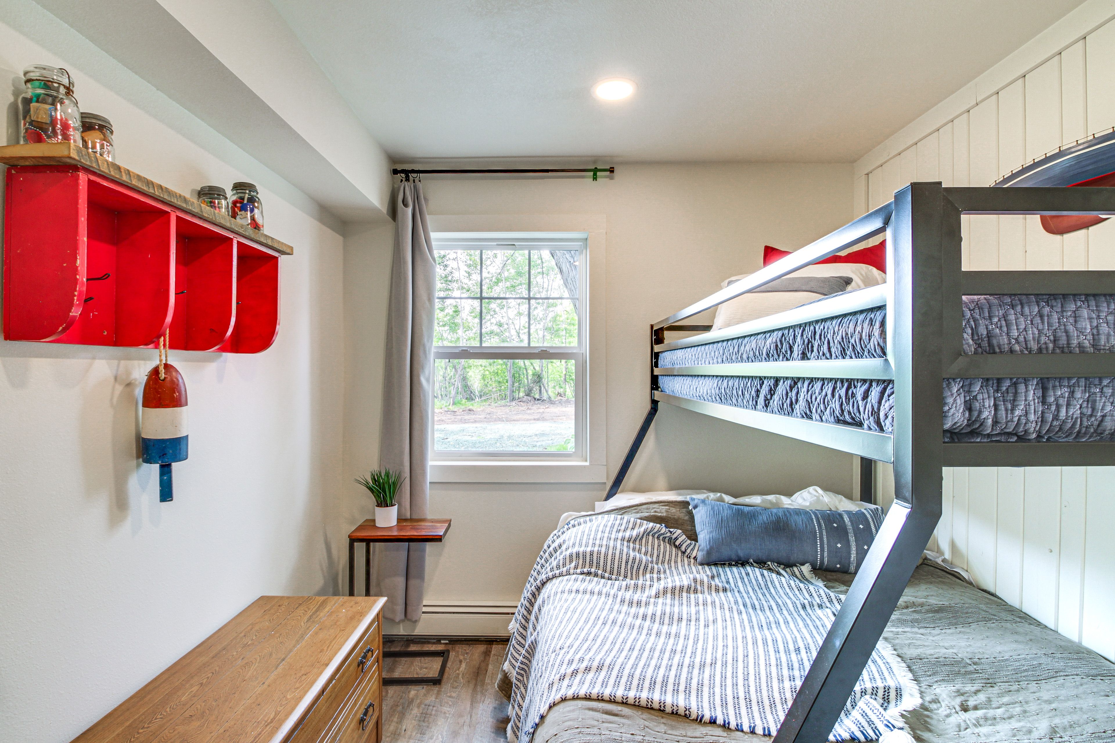 Bedroom 1 | Twin/Full Bunk Bed | Linens Provided | 1st Floor