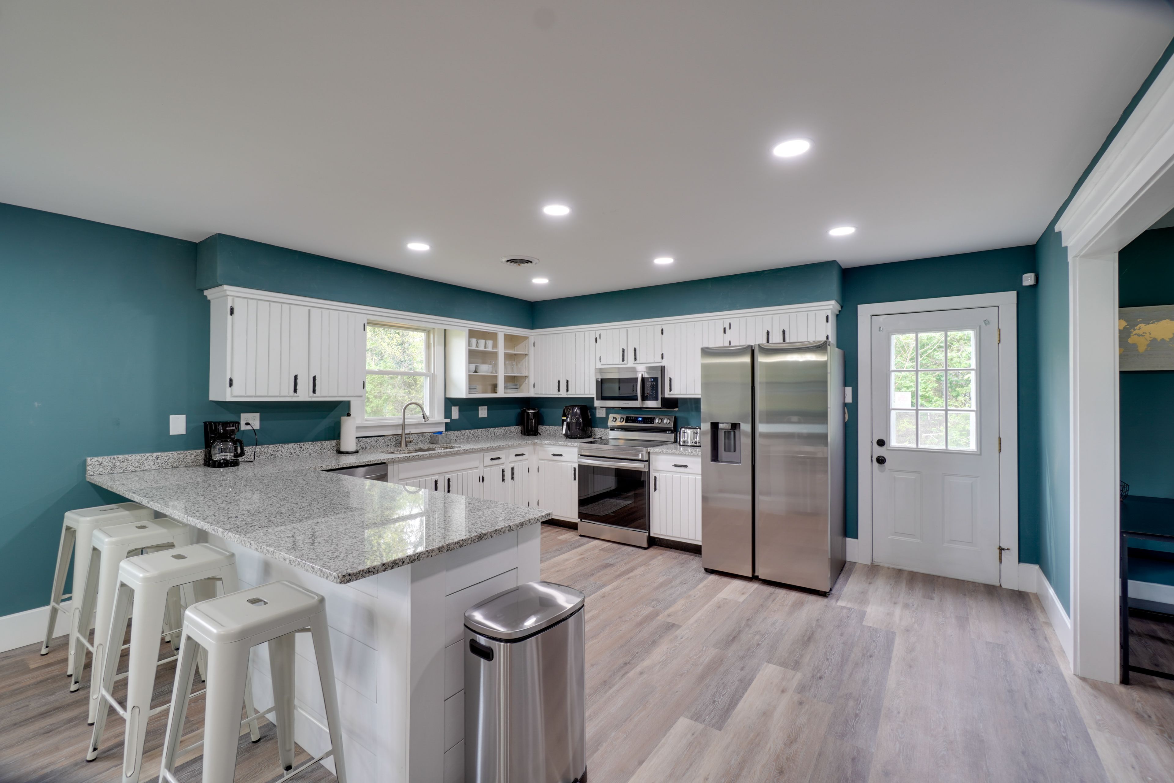 Kitchen | Drip Coffee Maker & Keurig | Dishwasher