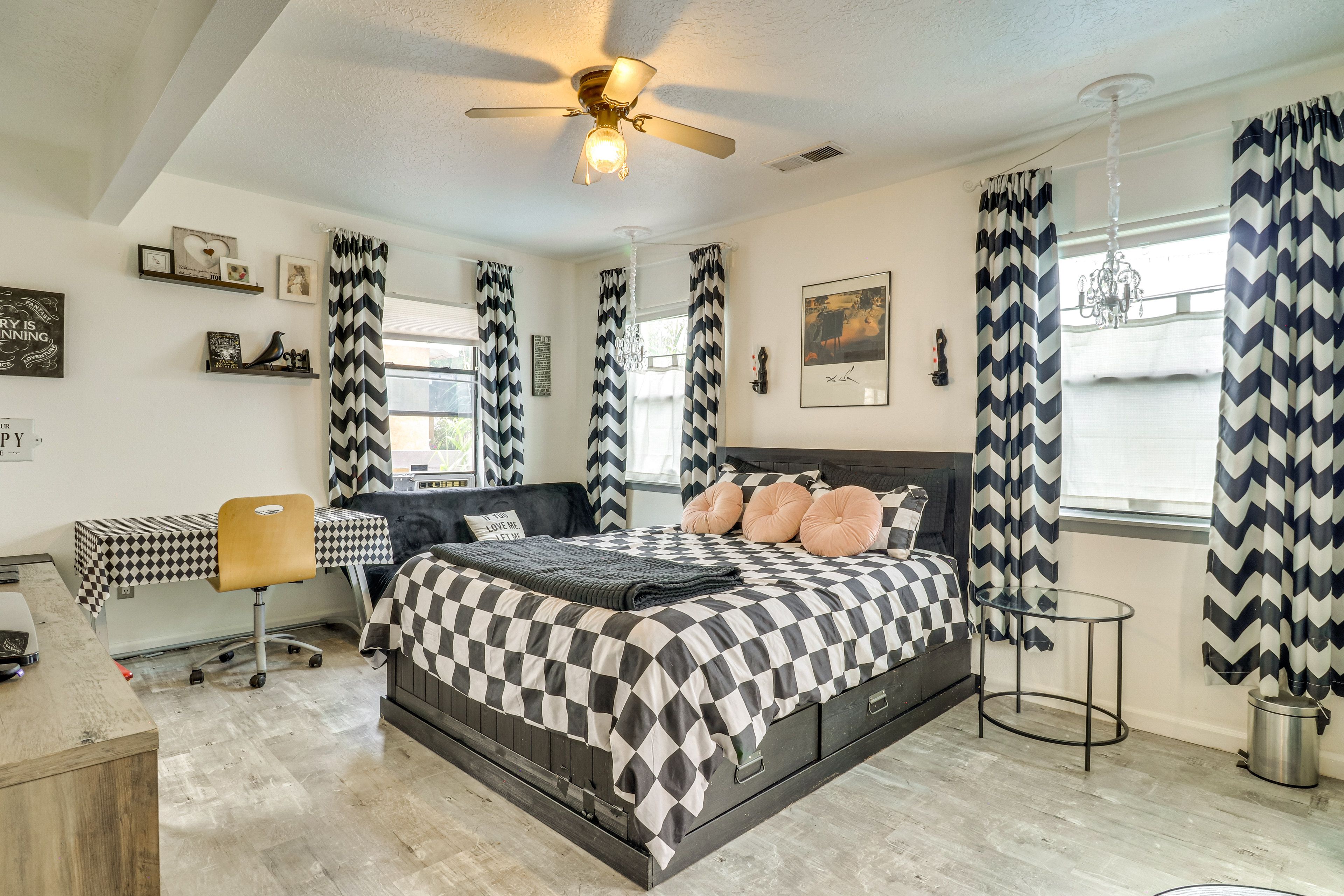 Bedroom 1 | Queen Bed | Laptop-Friendly Workspace | Linens Provided