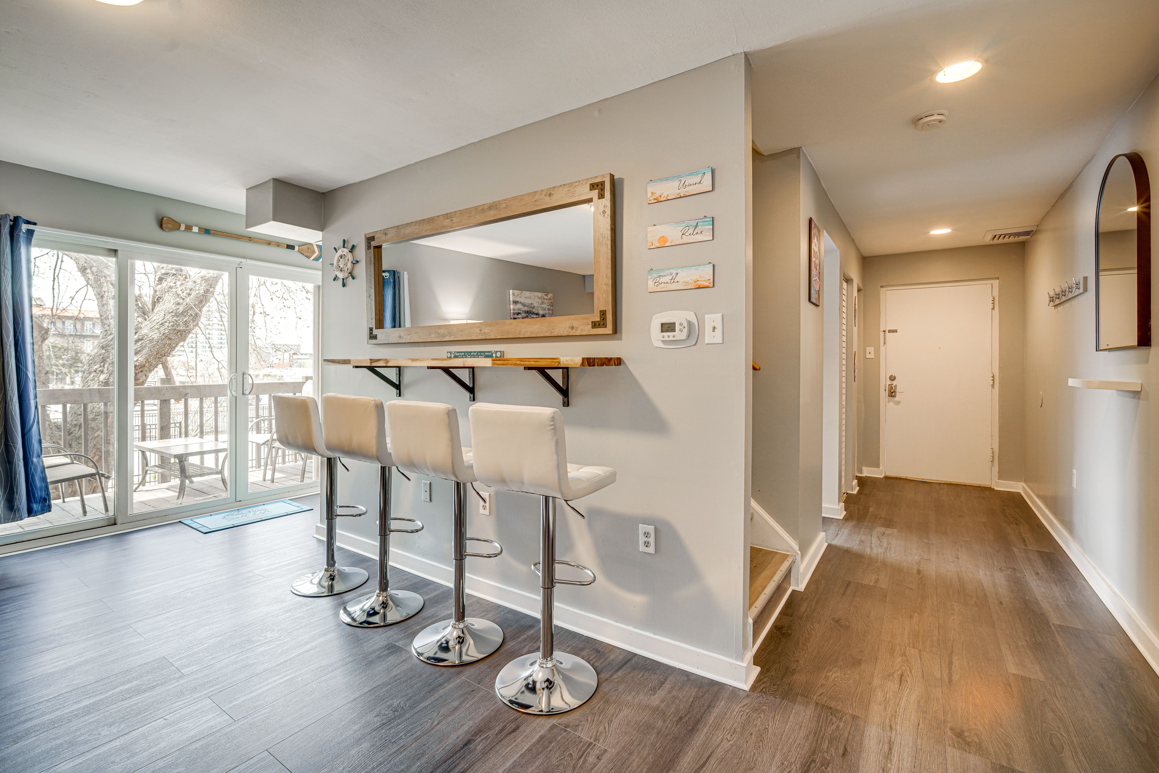 Breakfast Bar