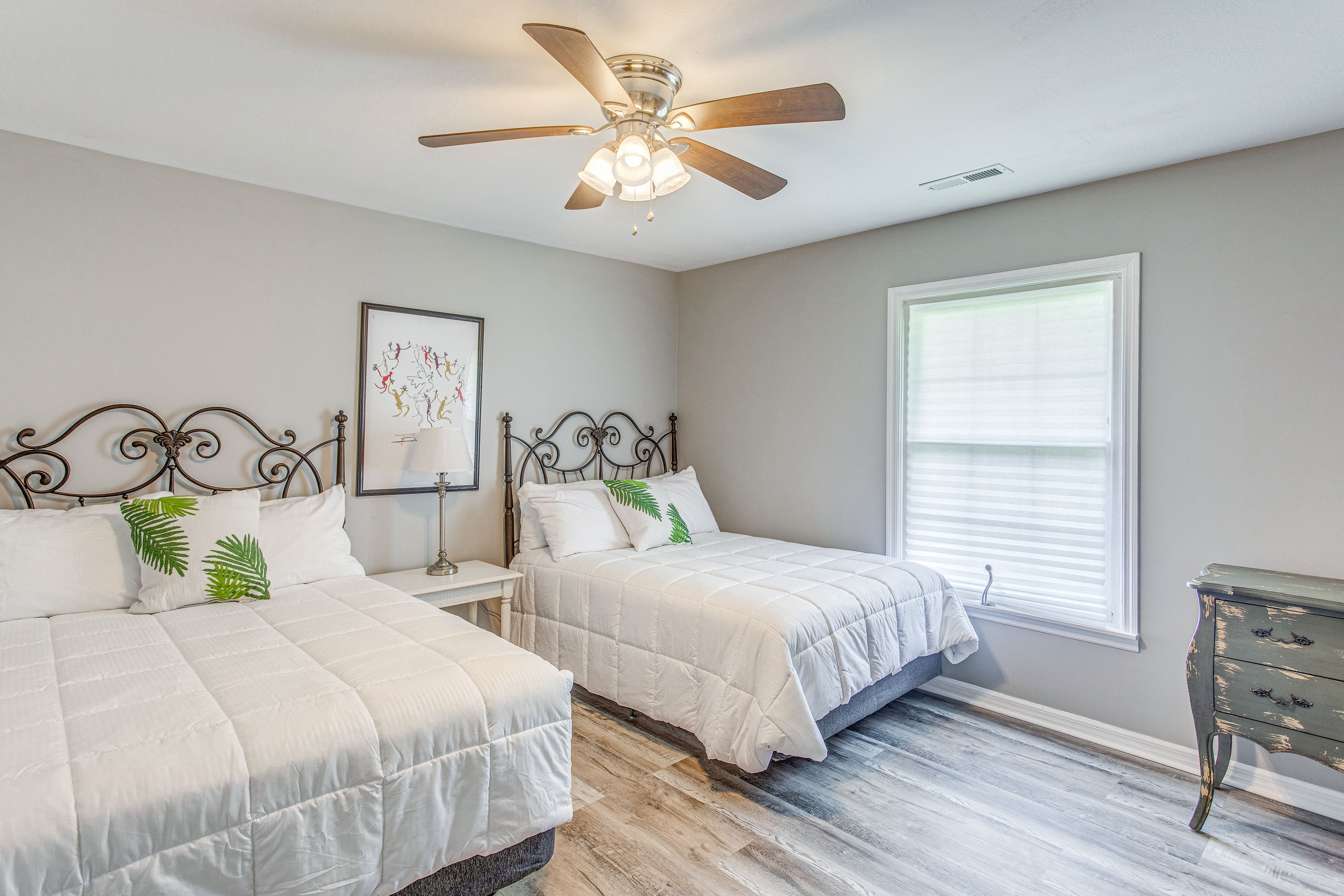 Bedroom 1 | 2 Full Beds