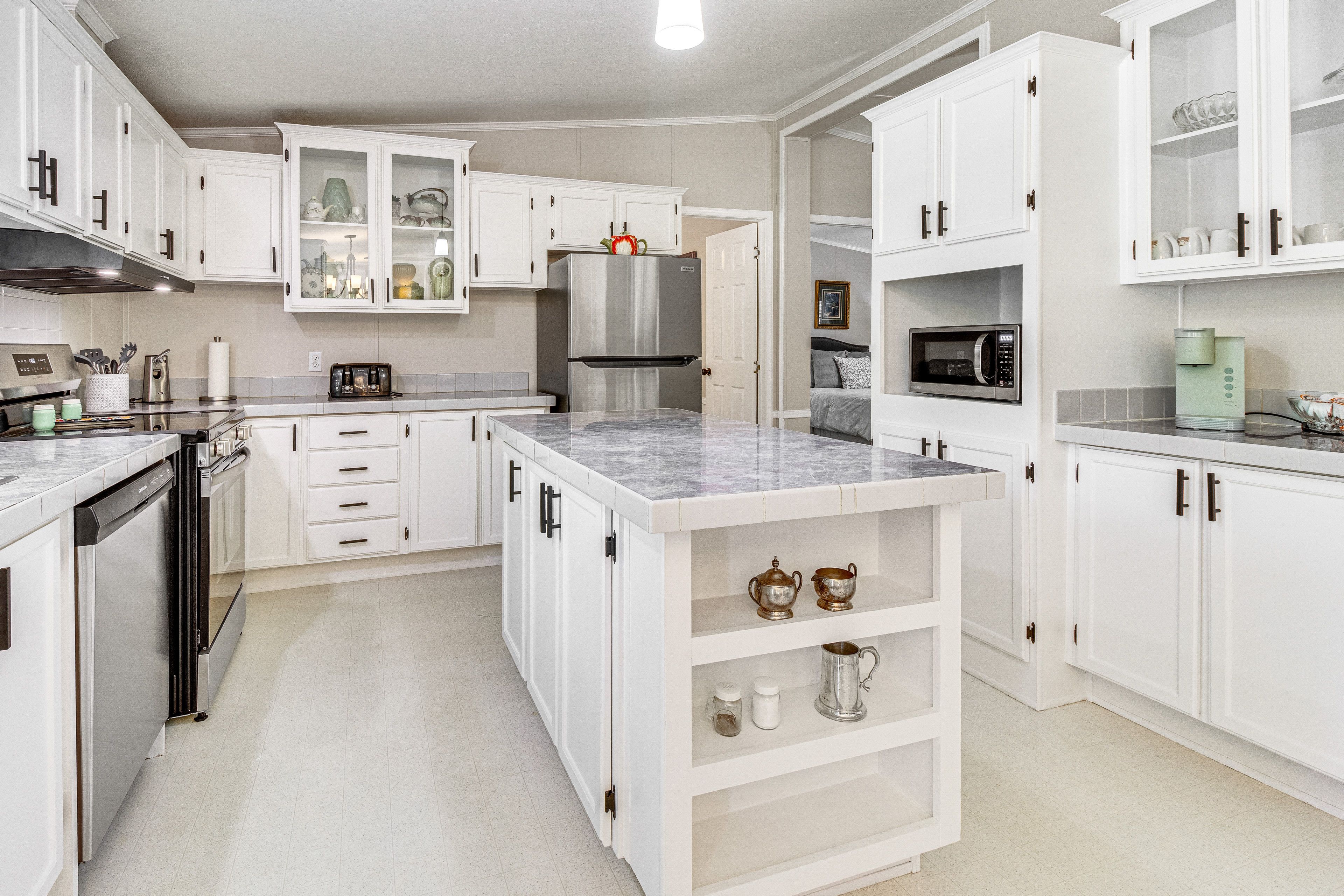 Kitchen | Drip Coffee Maker