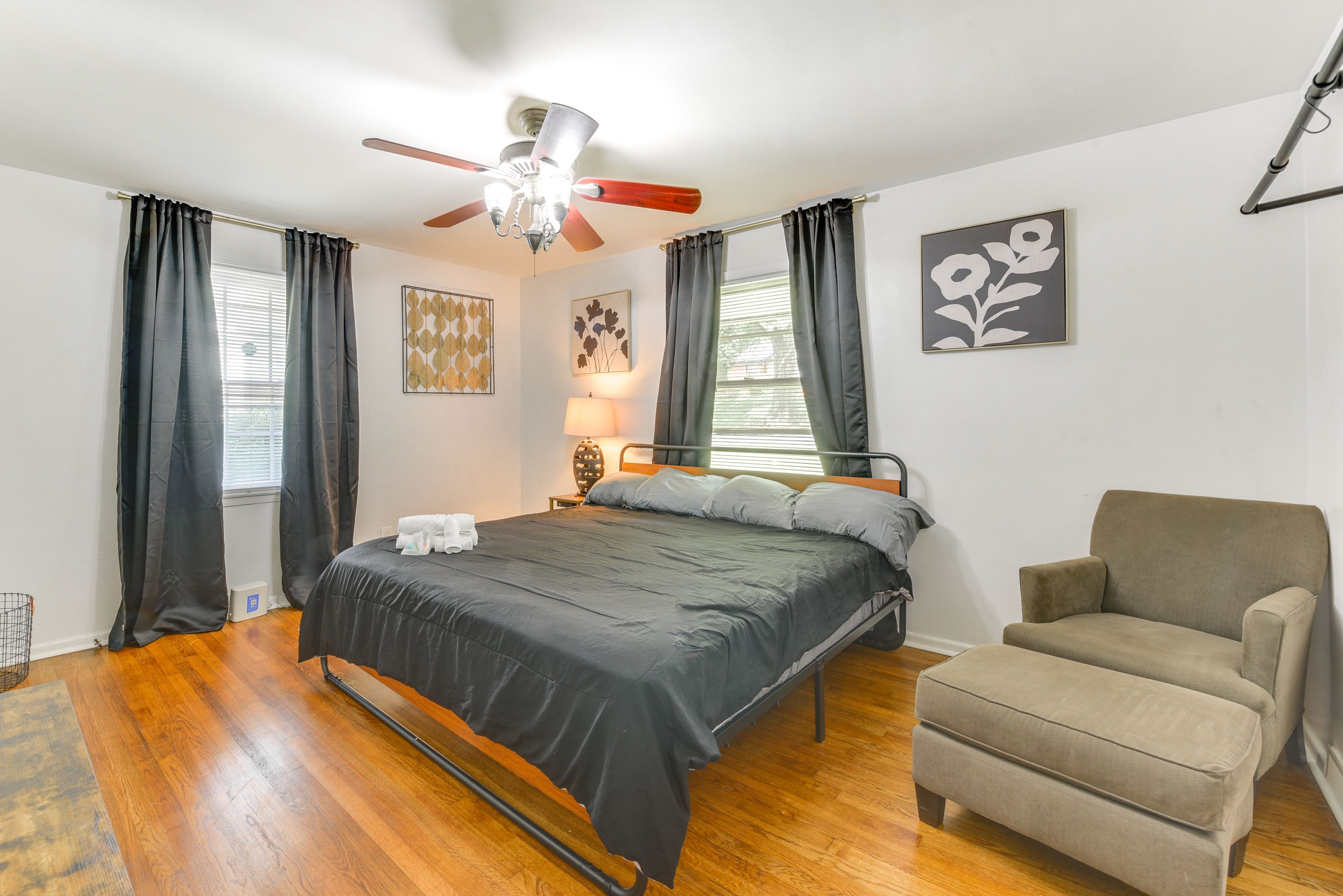 Bedroom 1 | King Bed | Linens Provided