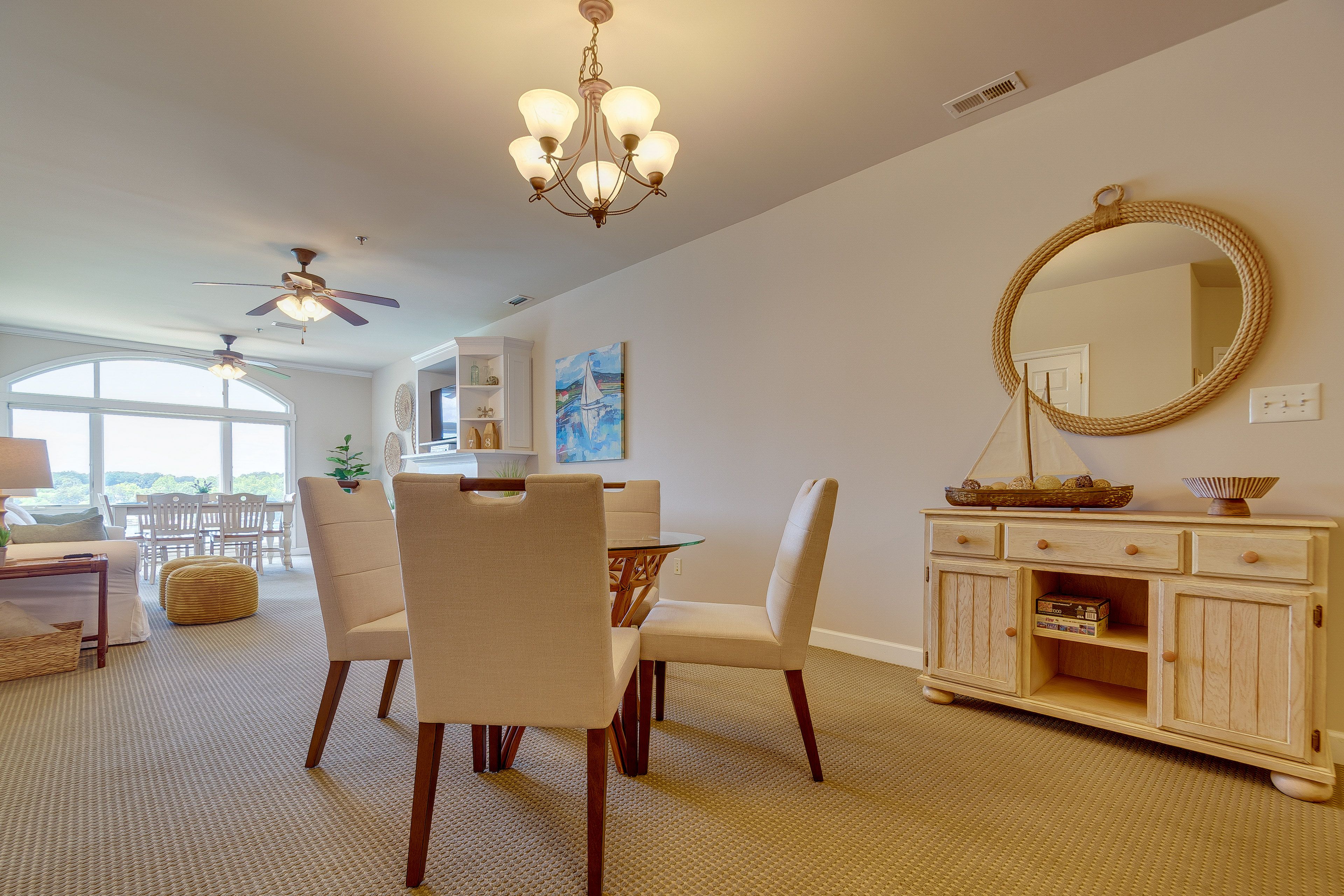 Additional Dining Area