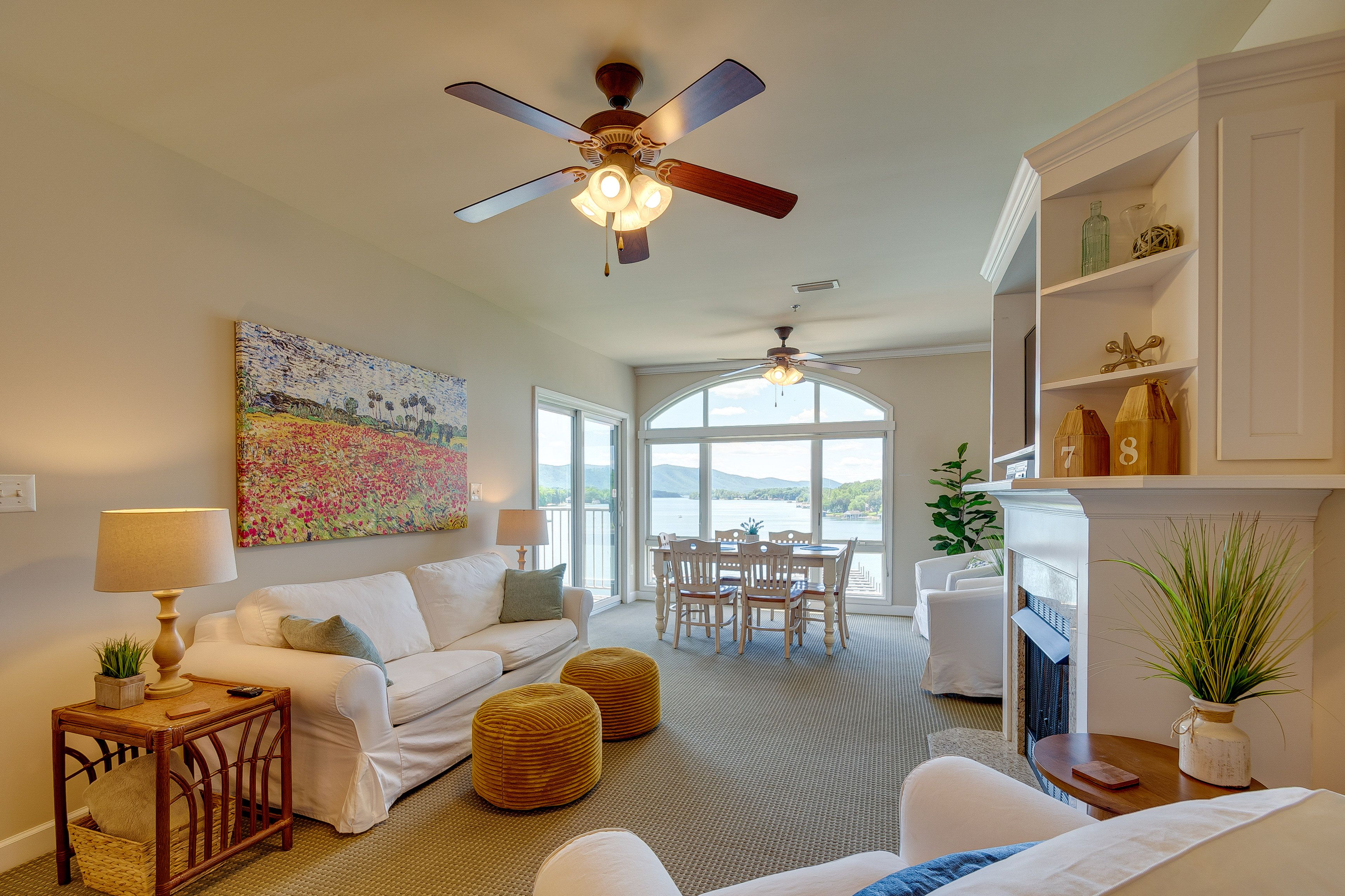 Living Space | Central A/C & Heating | Free WiFi