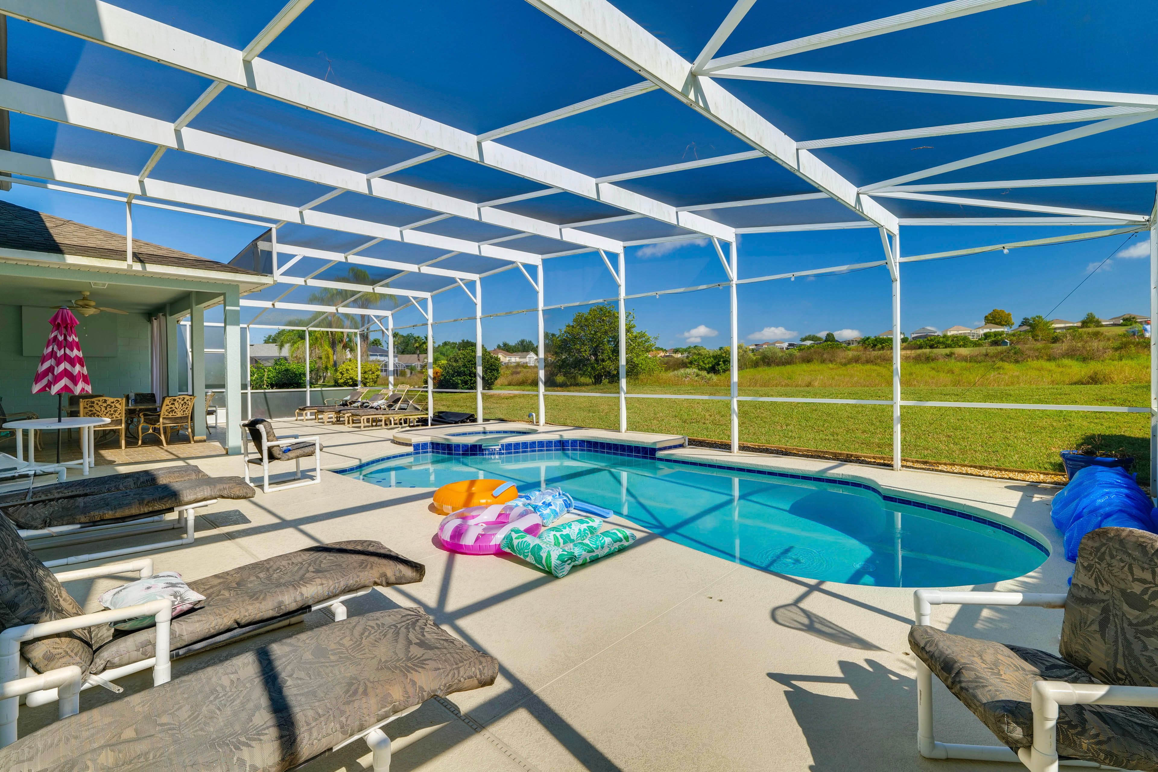Private Outdoor Pool (Heated w/ Fee, Depth 4'-5.5') | Private Hot Tub