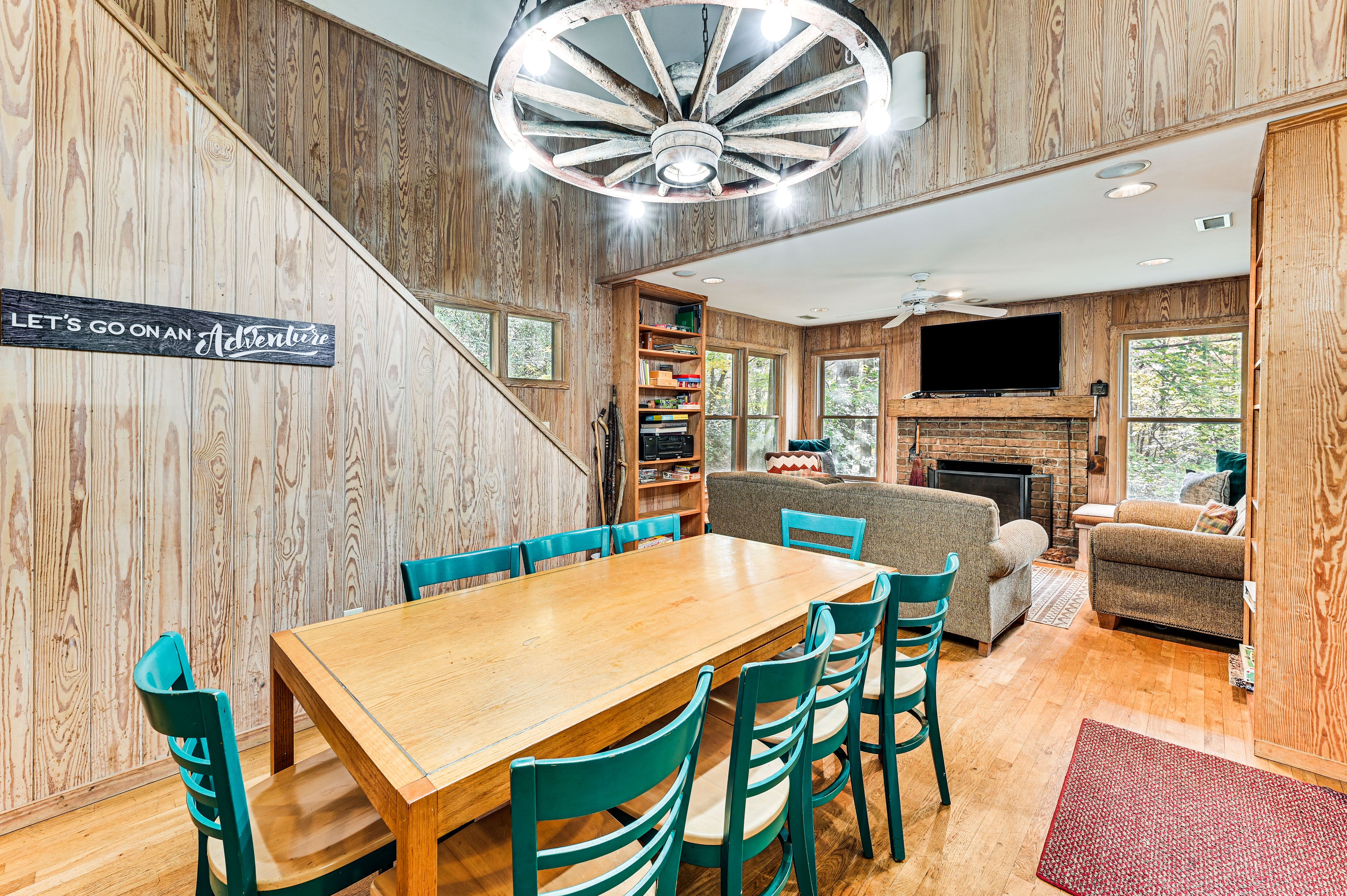 Dining Area | 1st Floor