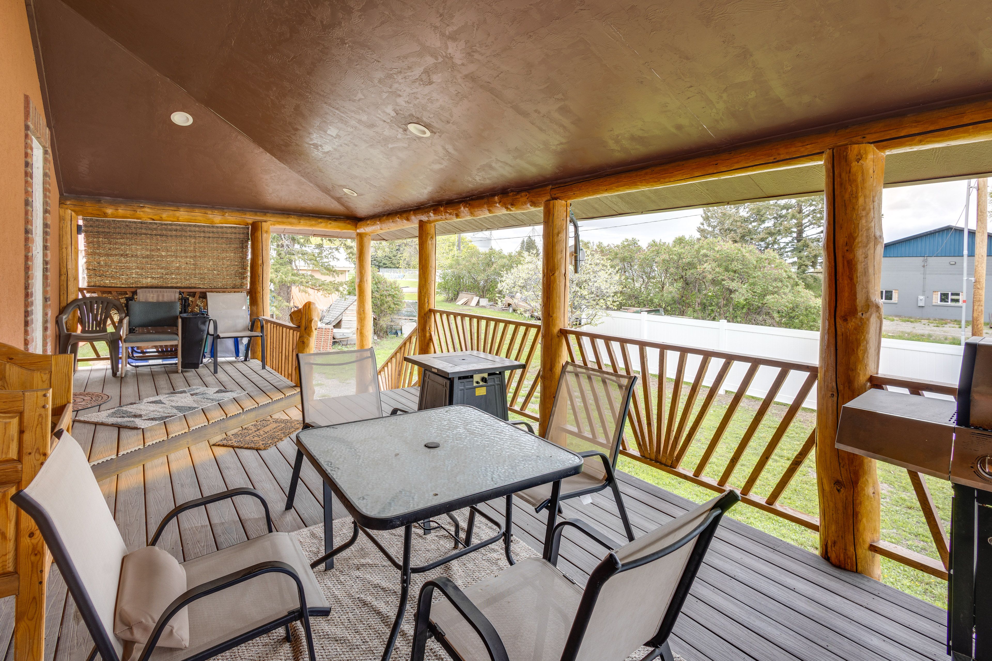 Deck