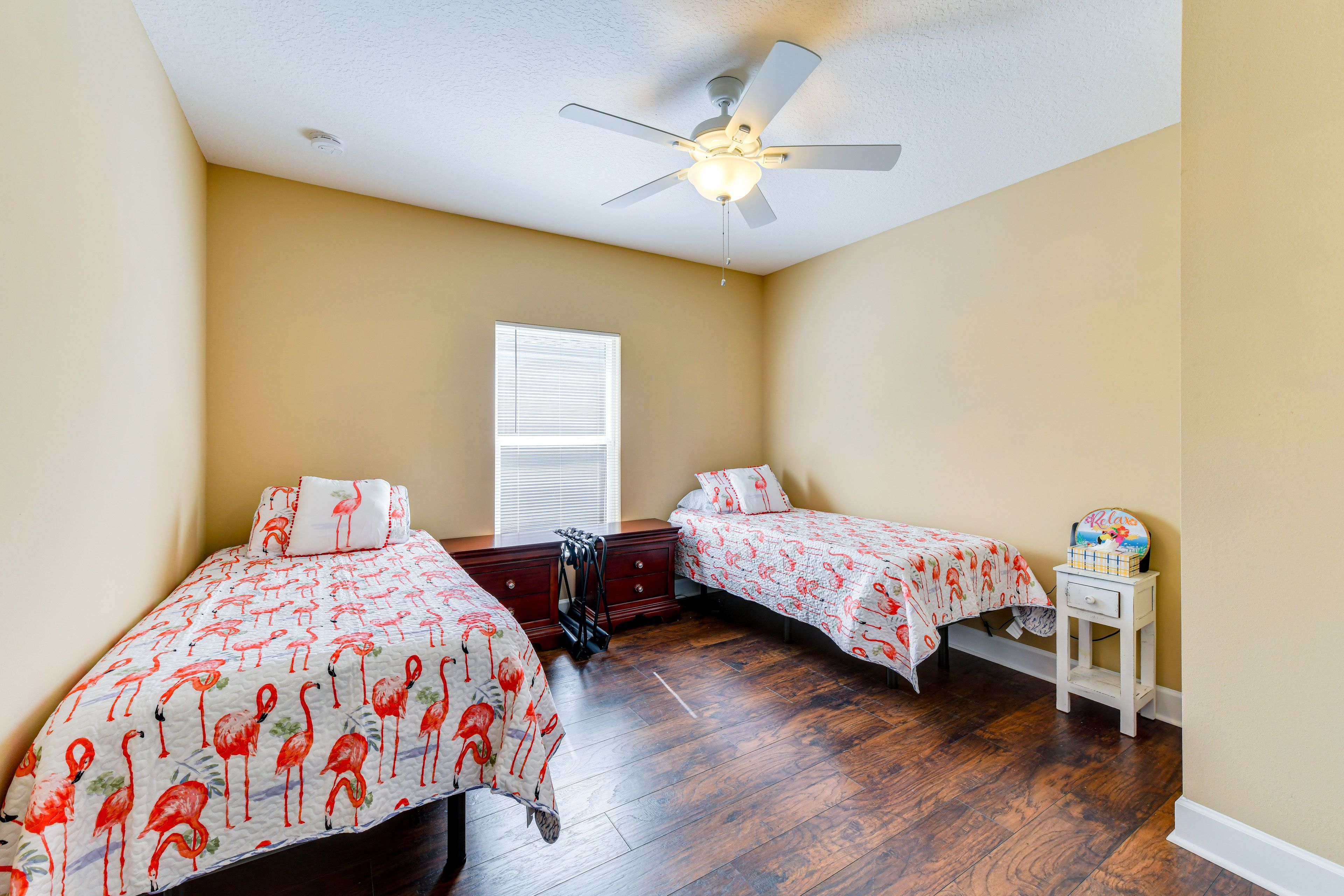 Bedroom 3 | 2 Twin Beds