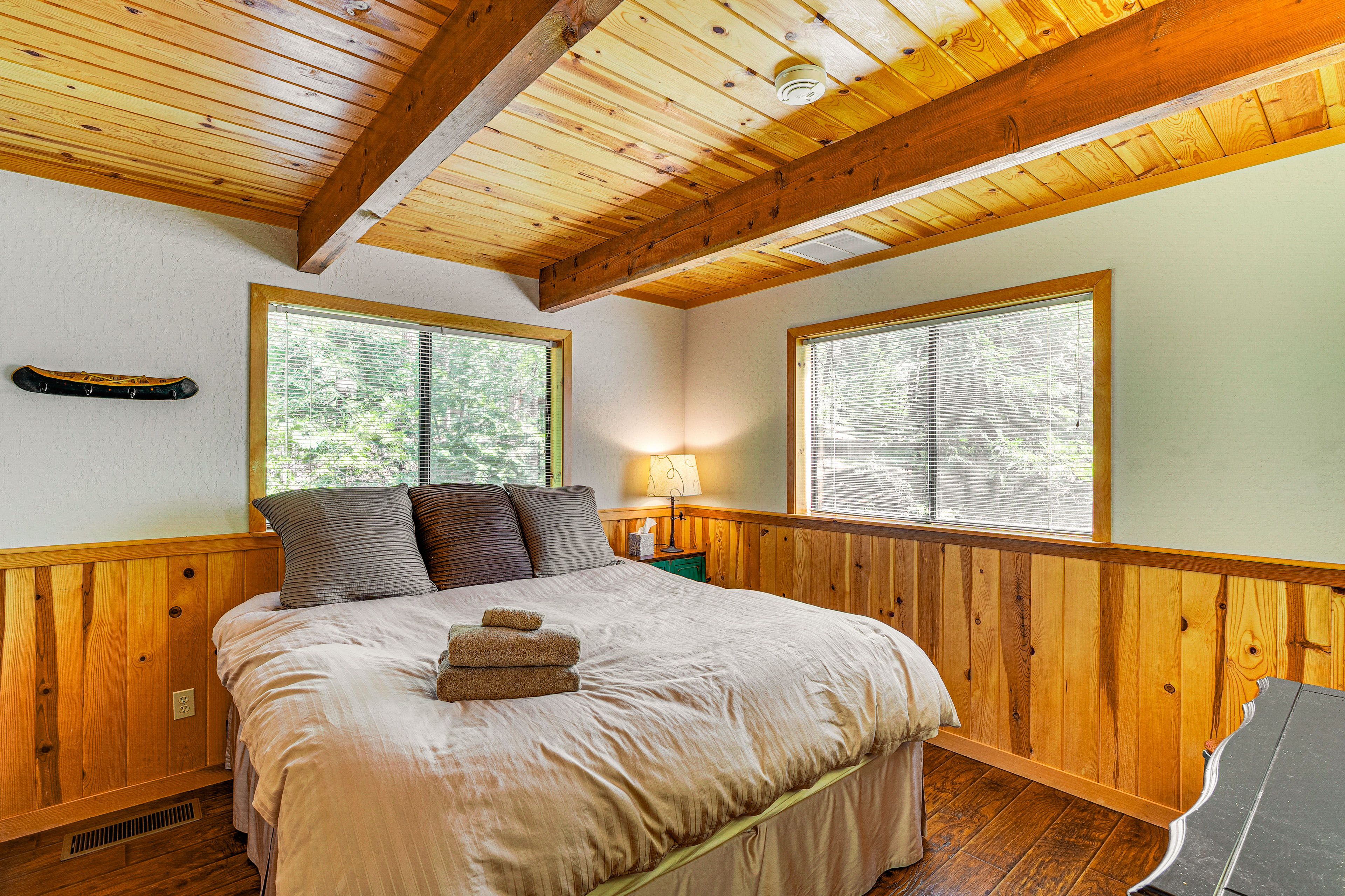 Bedroom 1 | Main Level | King Bed | Linens Provided