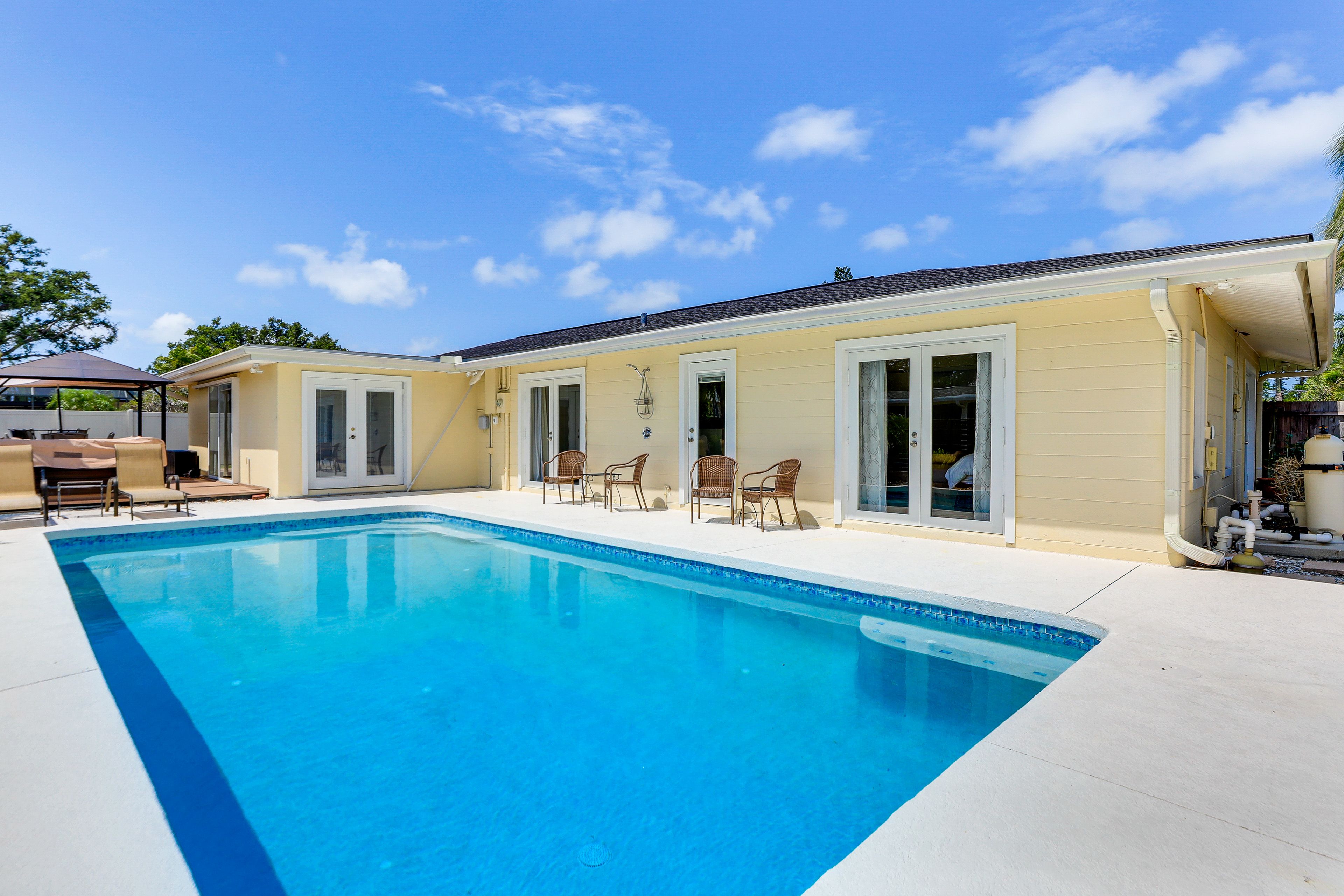 Sarasota Vacation Rental | 3BR | 2BA | 1 Step Required | 1,895 Sq Ft