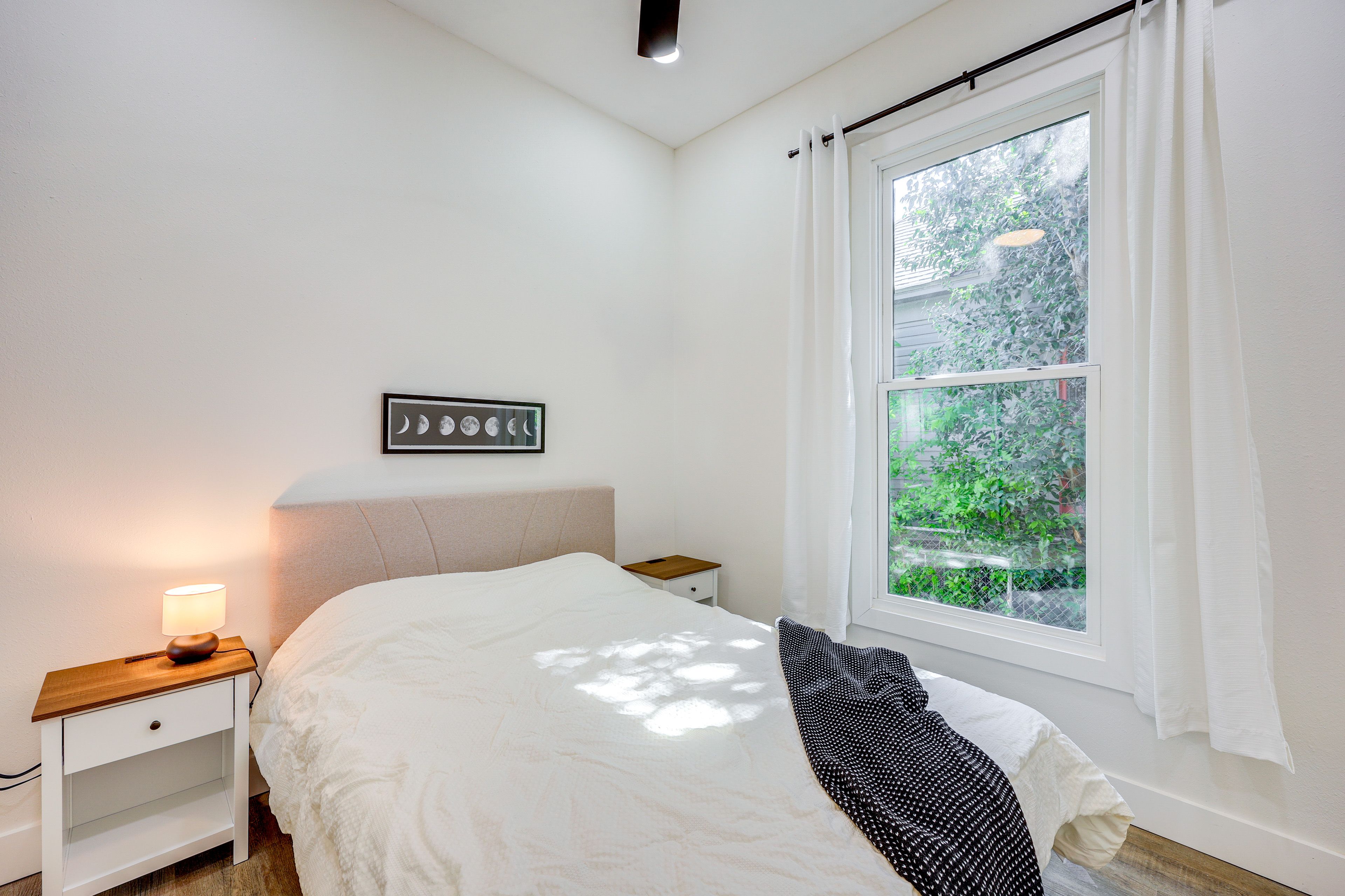 Bedroom 3 | Queen Bed | Main Floor