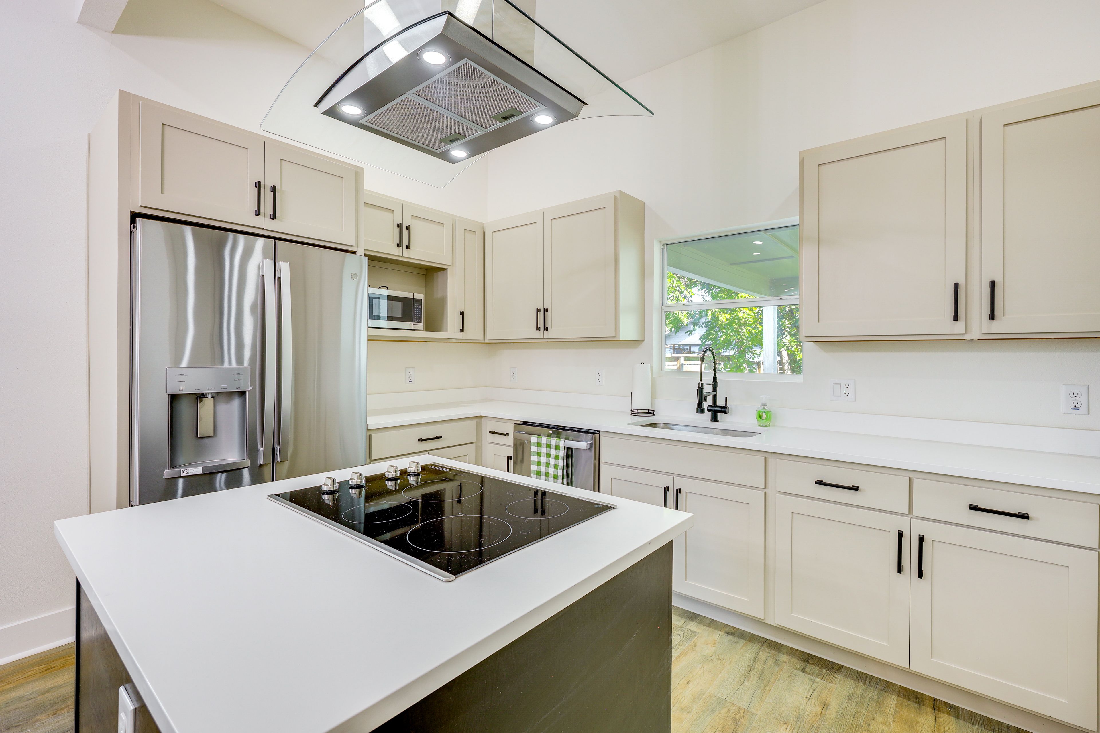 Kitchen | Cooking Basics | Main Floor