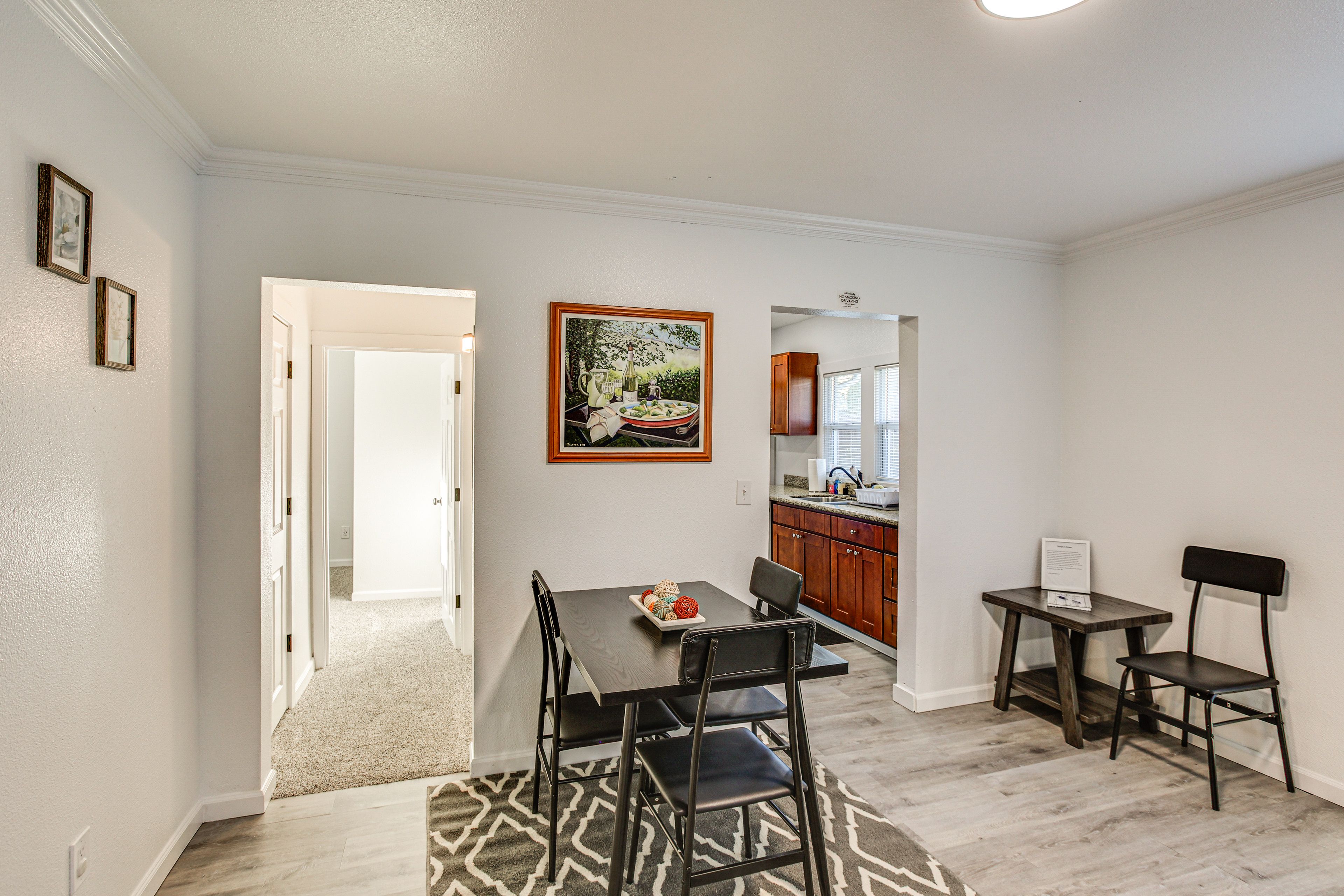 Dining Area | Dishware/Flatware Provided
