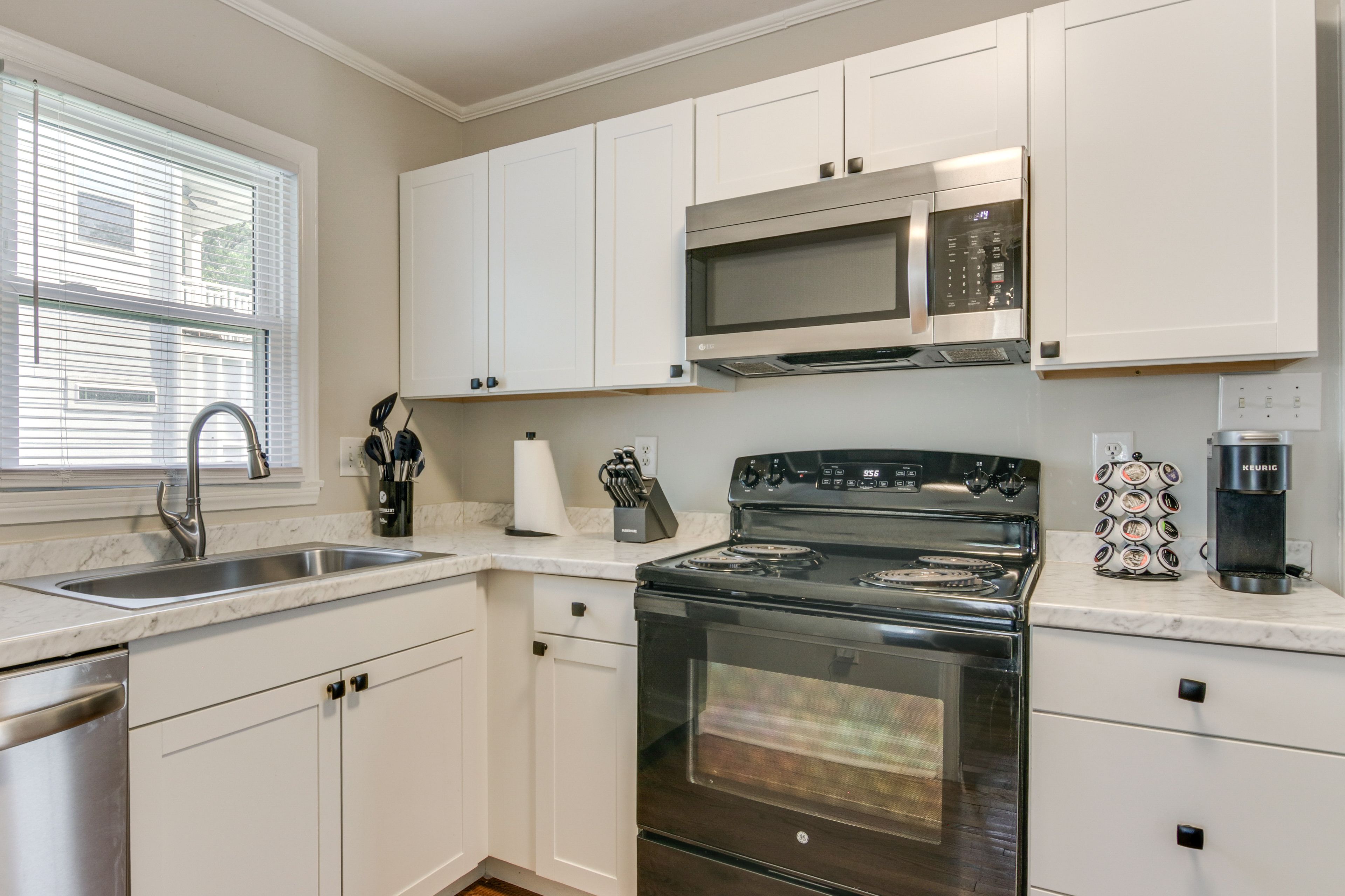 Kitchen | Central A/C & Heat | Keurig Single-Serve Coffee Maker