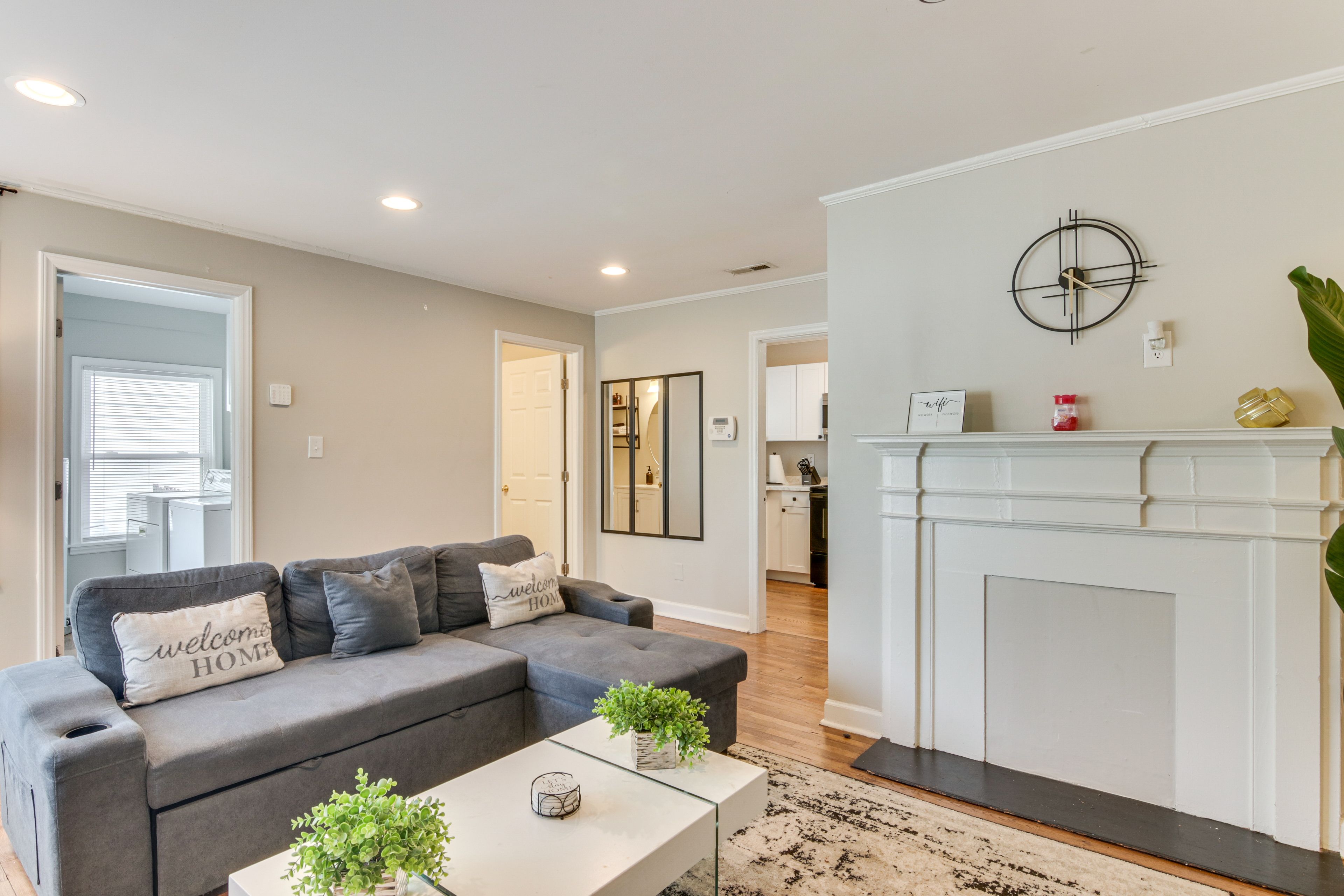 Charlotte Vacation Rental | 2BR | 2BA | 900 Sq Ft | 7 Steps to Enter