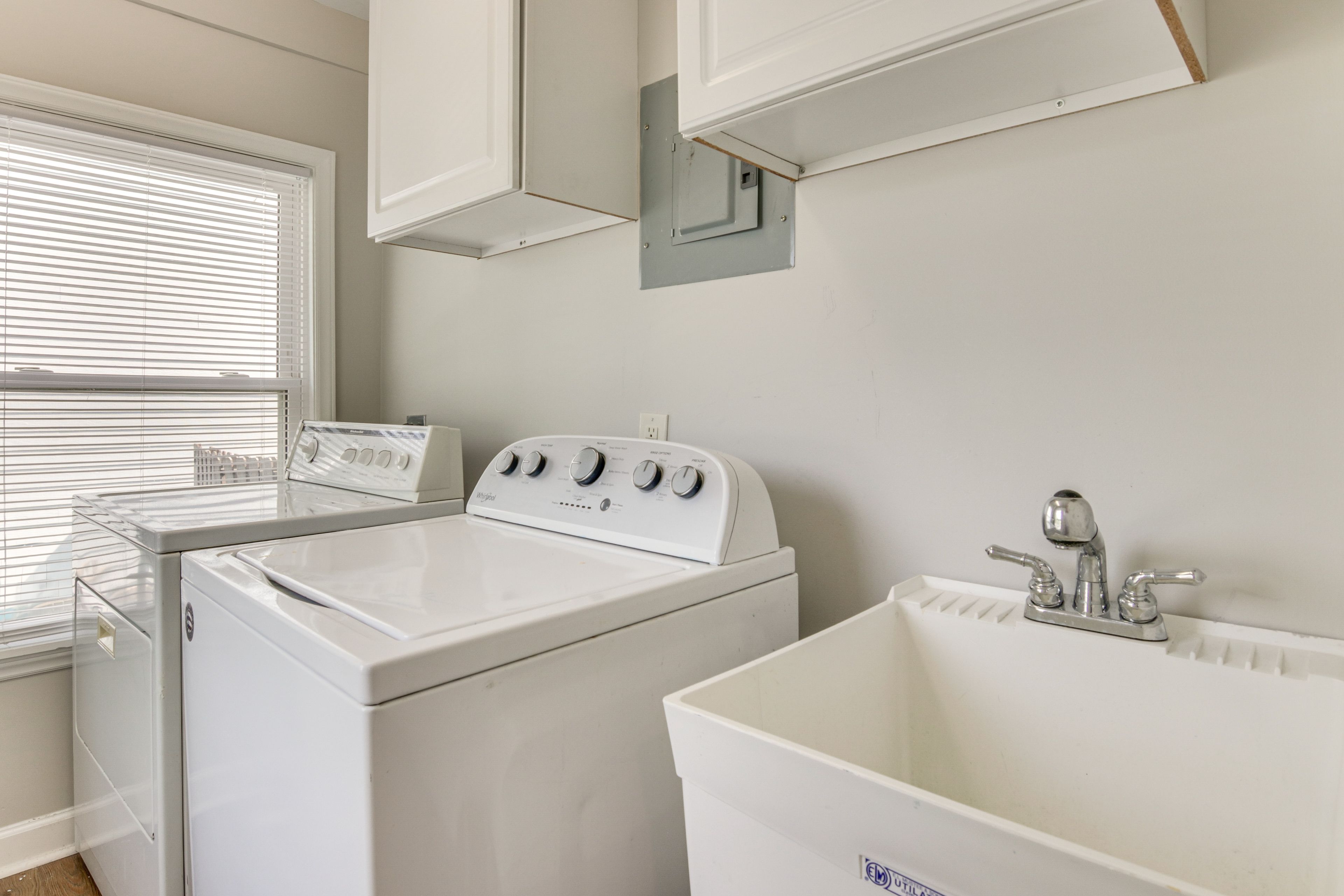In-Unit Laundry