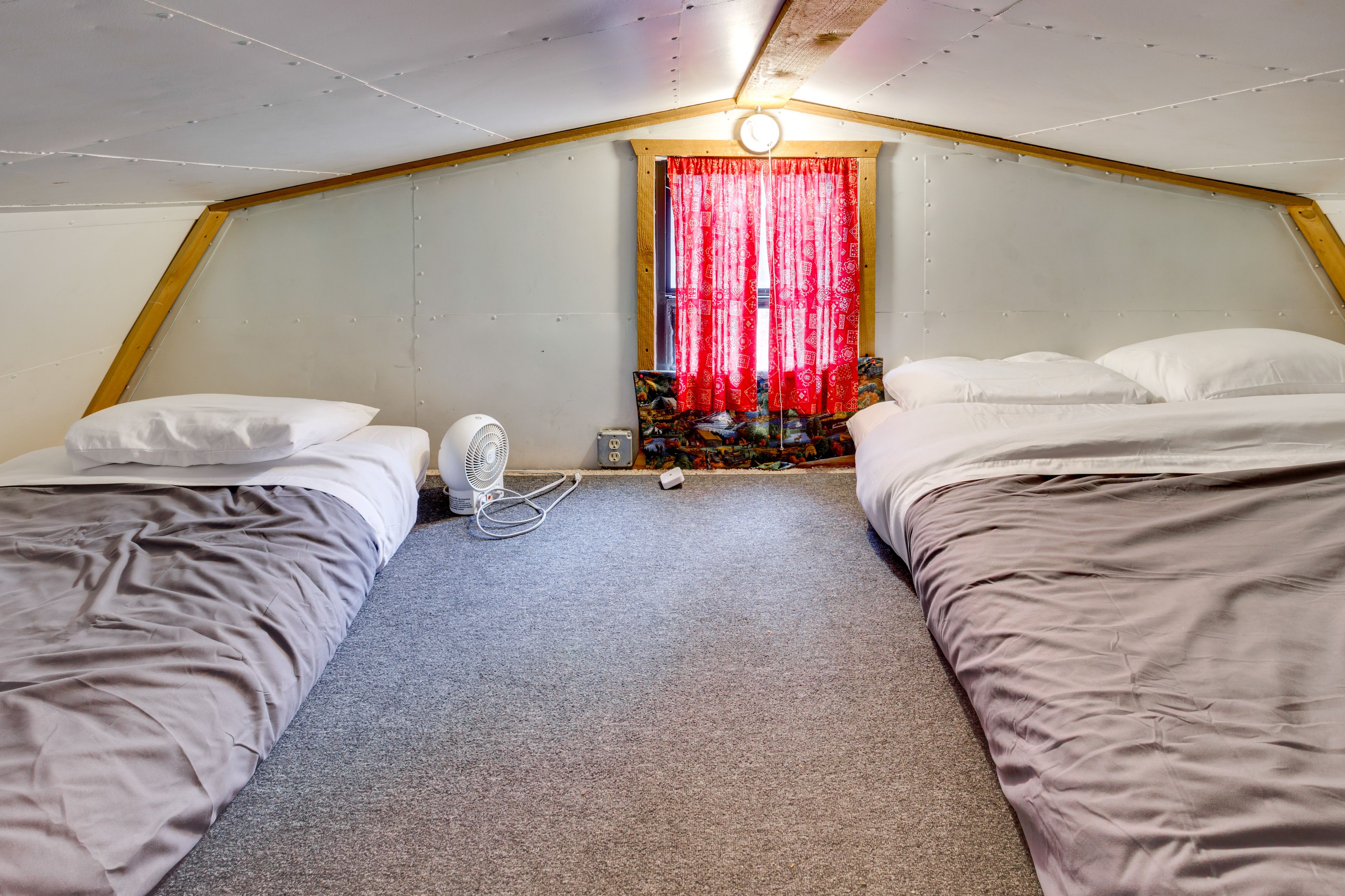 Studio | Loft | Twin Mattress | Queen Mattress