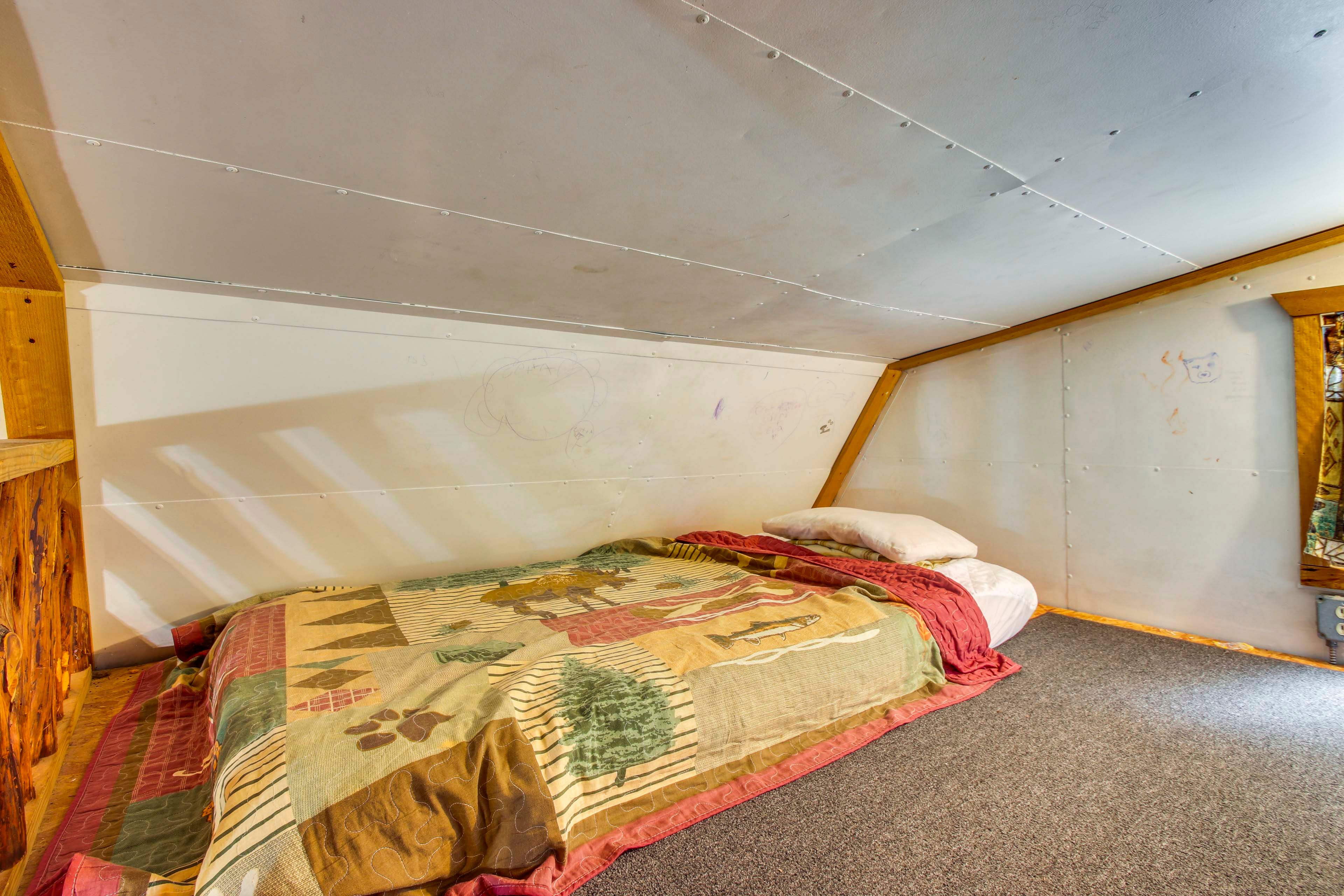 Studio | Loft | Queen Mattress | Twin Mattress