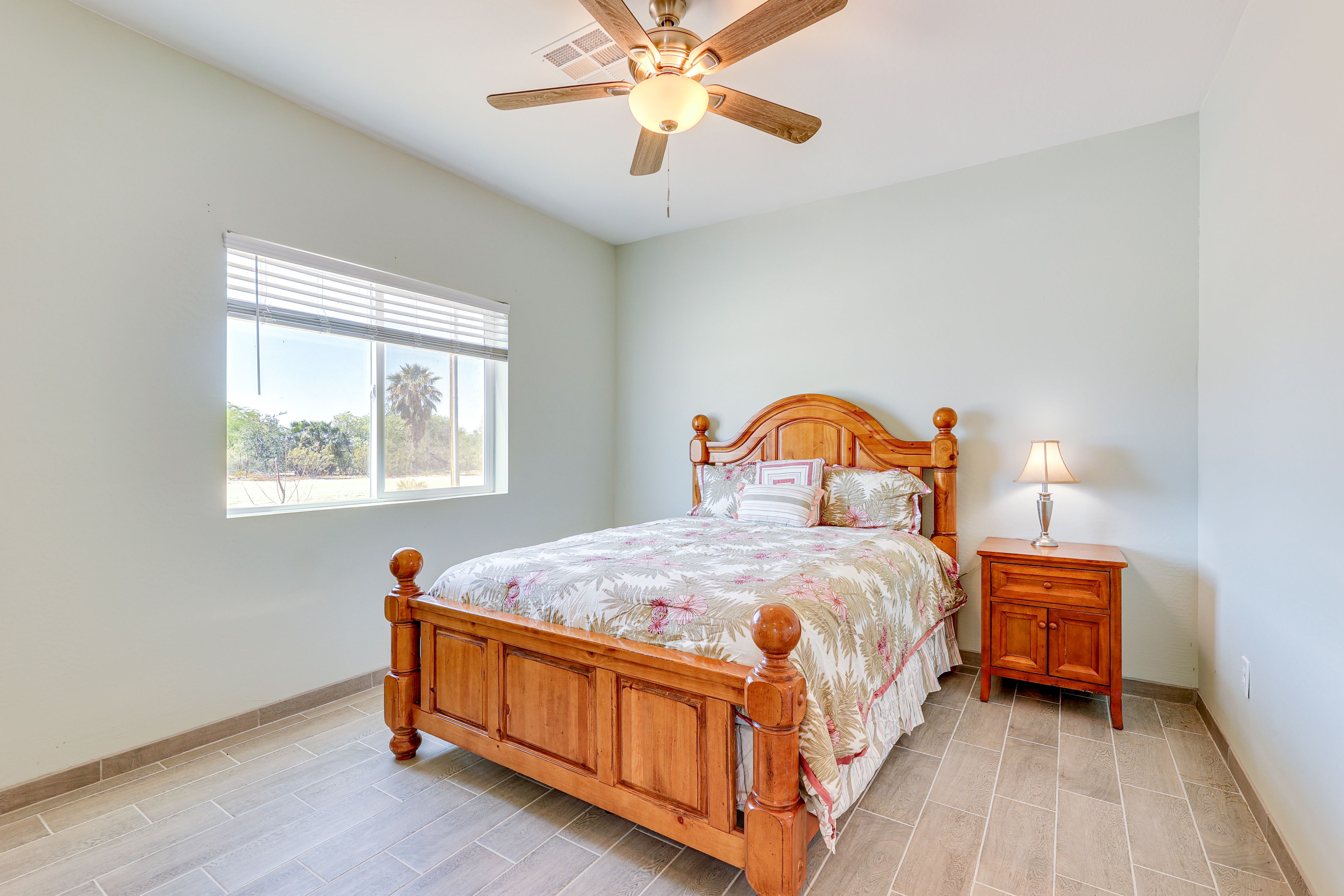 Bedroom 1 | Queen Bed | Linens Provided