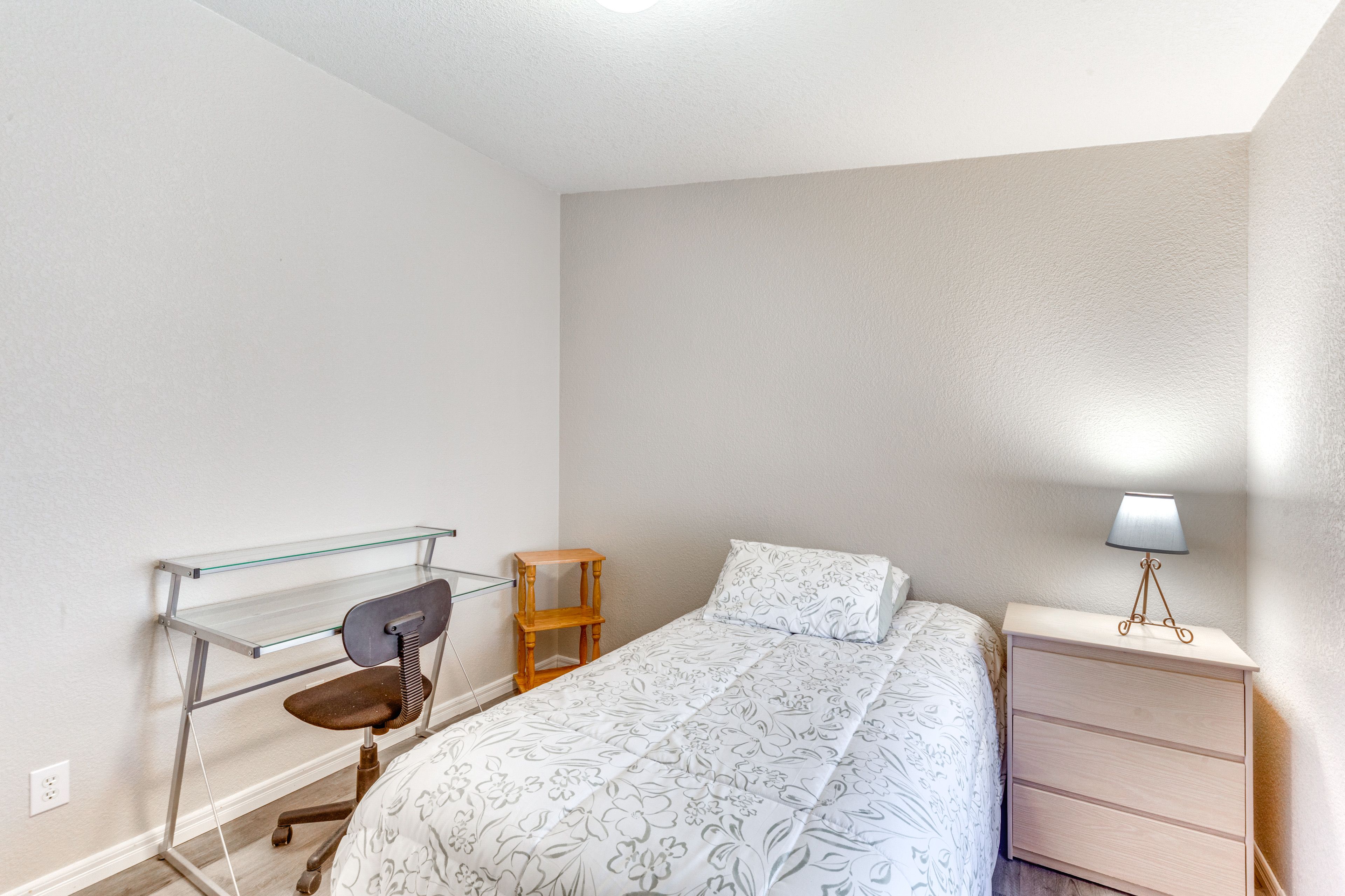 Bedroom 3 | Twin Bed