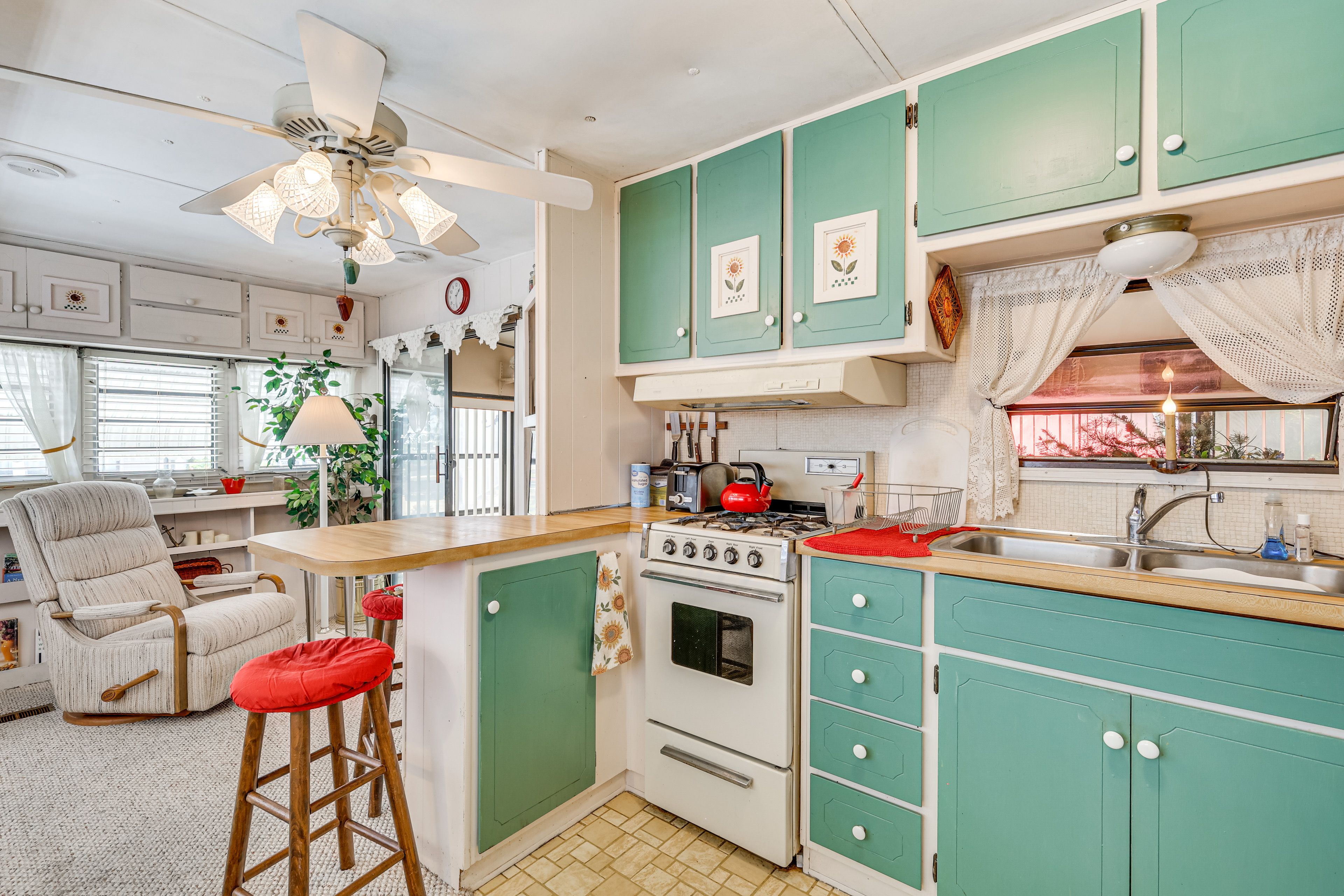 Kitchen | 2nd Floor | Dining Bar | Cooking Basics | Drip Coffee Maker