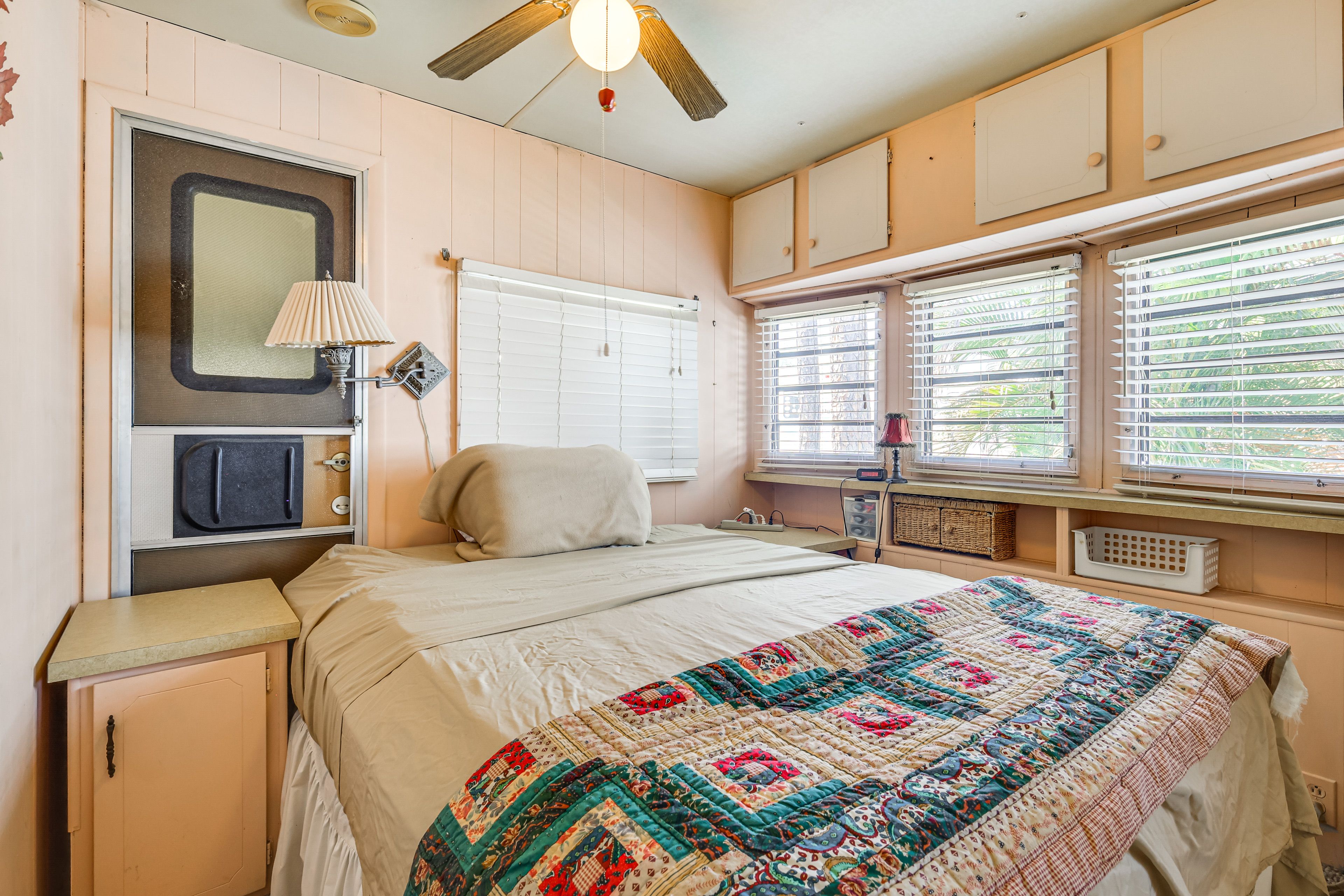 Bedroom | 2nd Floor | King Bed
