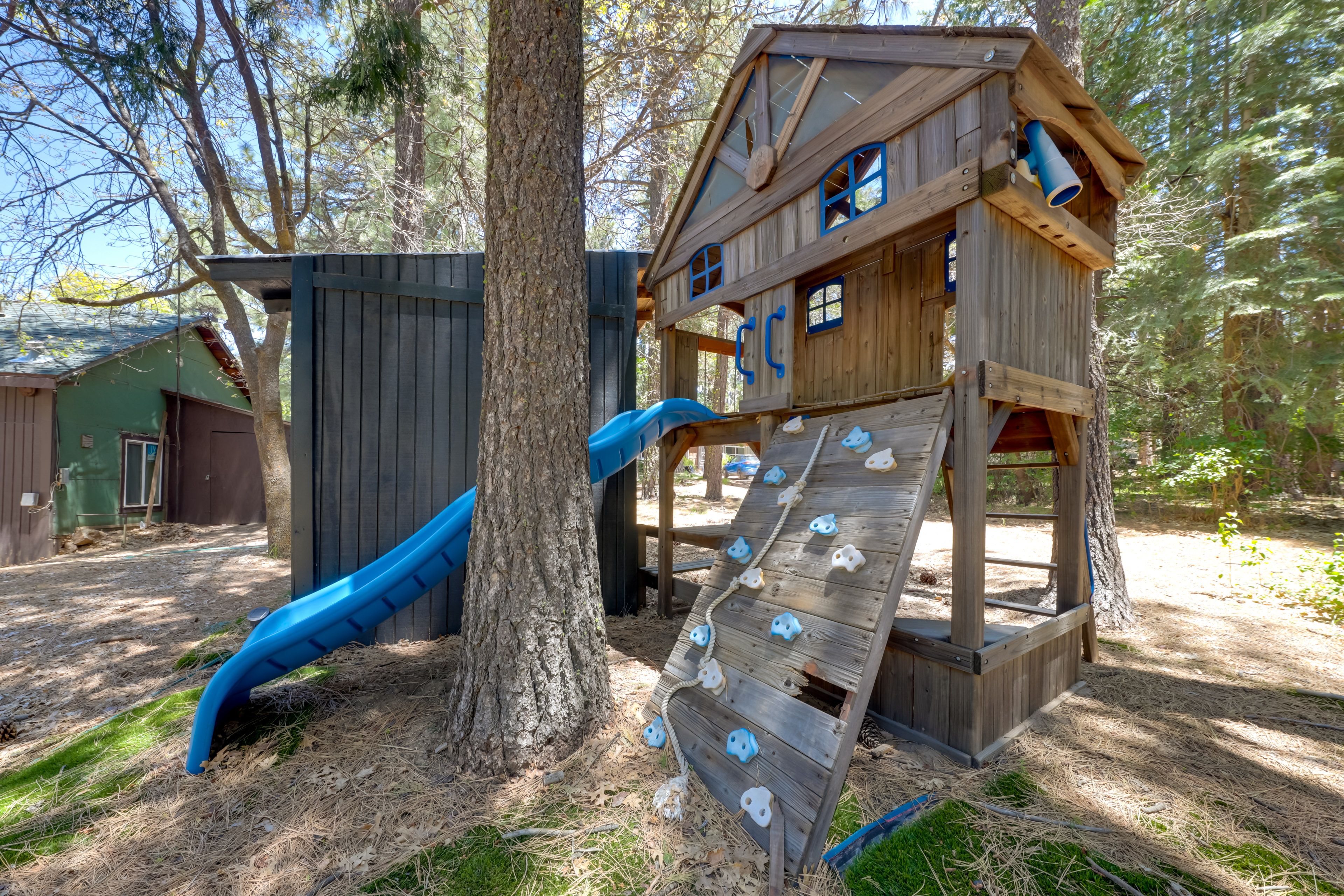 Cabin Exterior | Kids' Playhouse