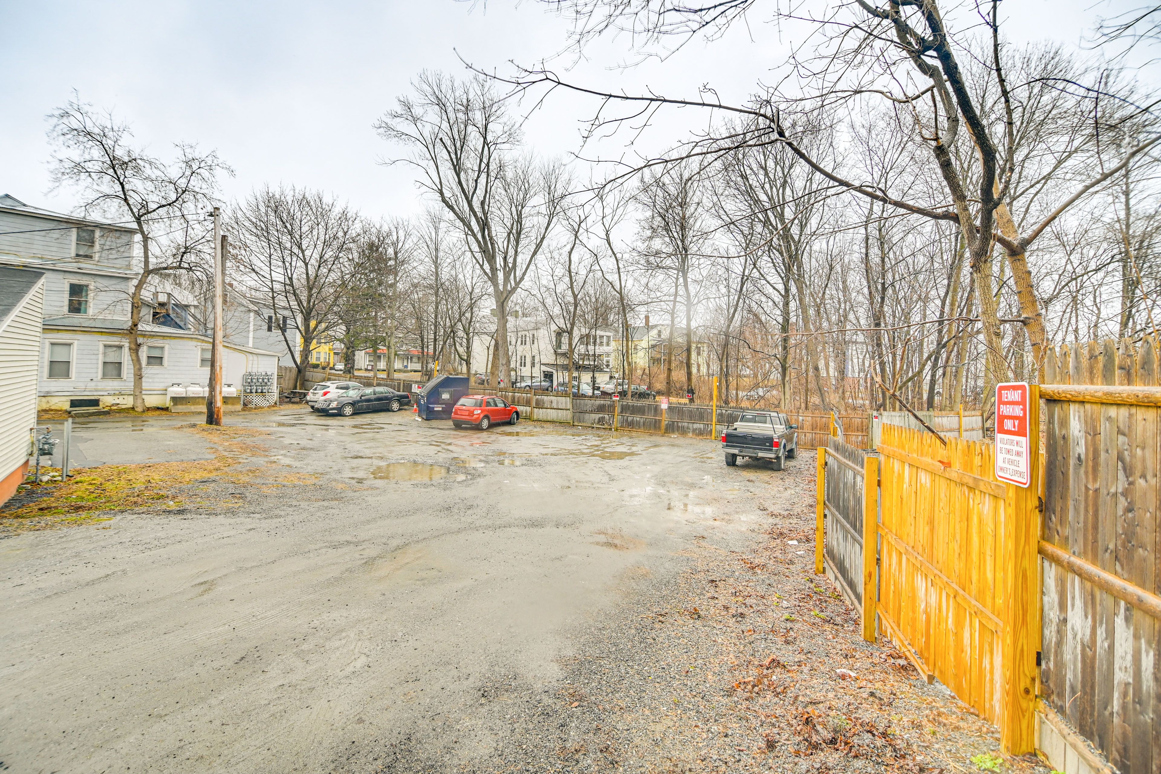 Parking | Driveway (1 Vehicle)