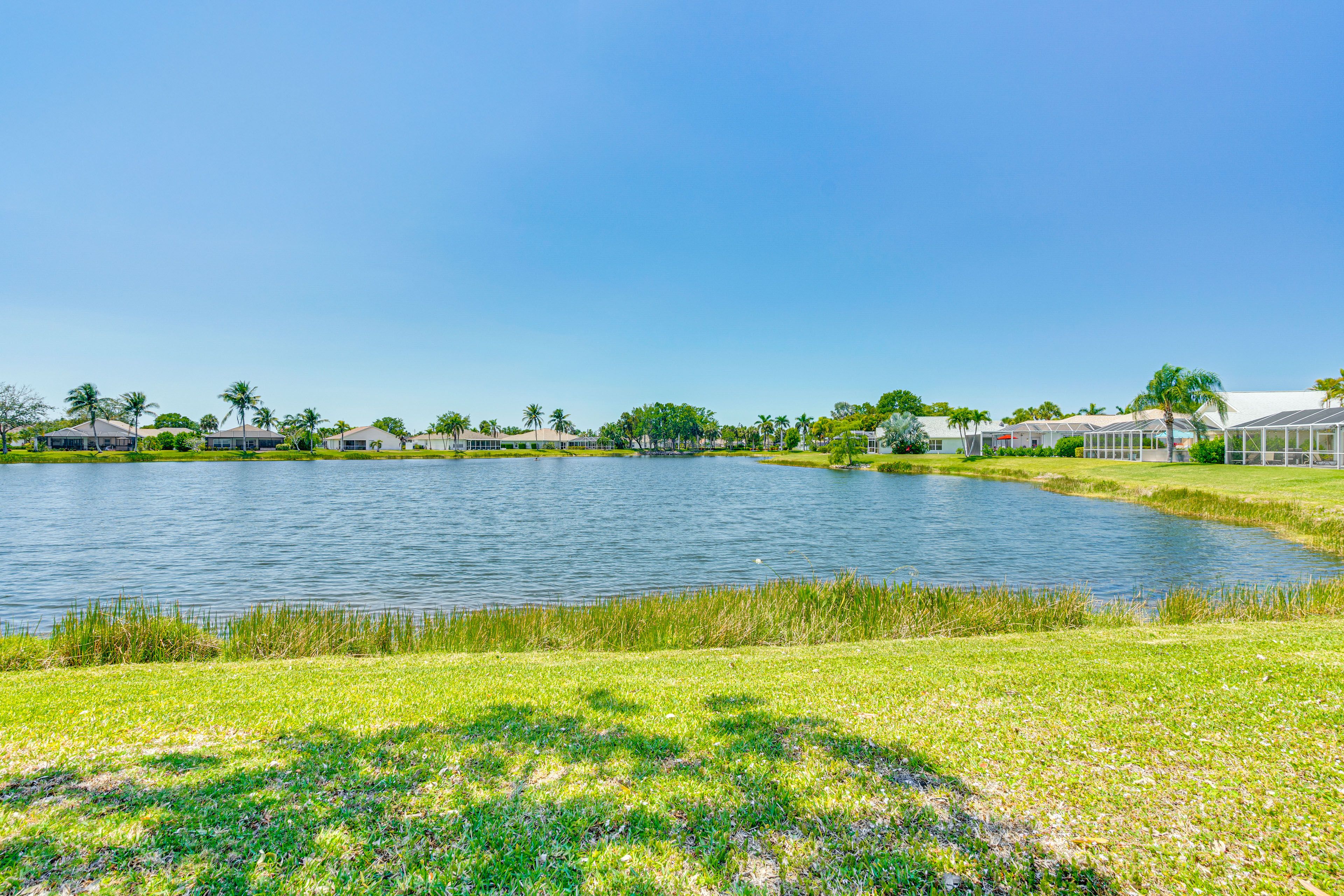 Yard Space | Lake Views