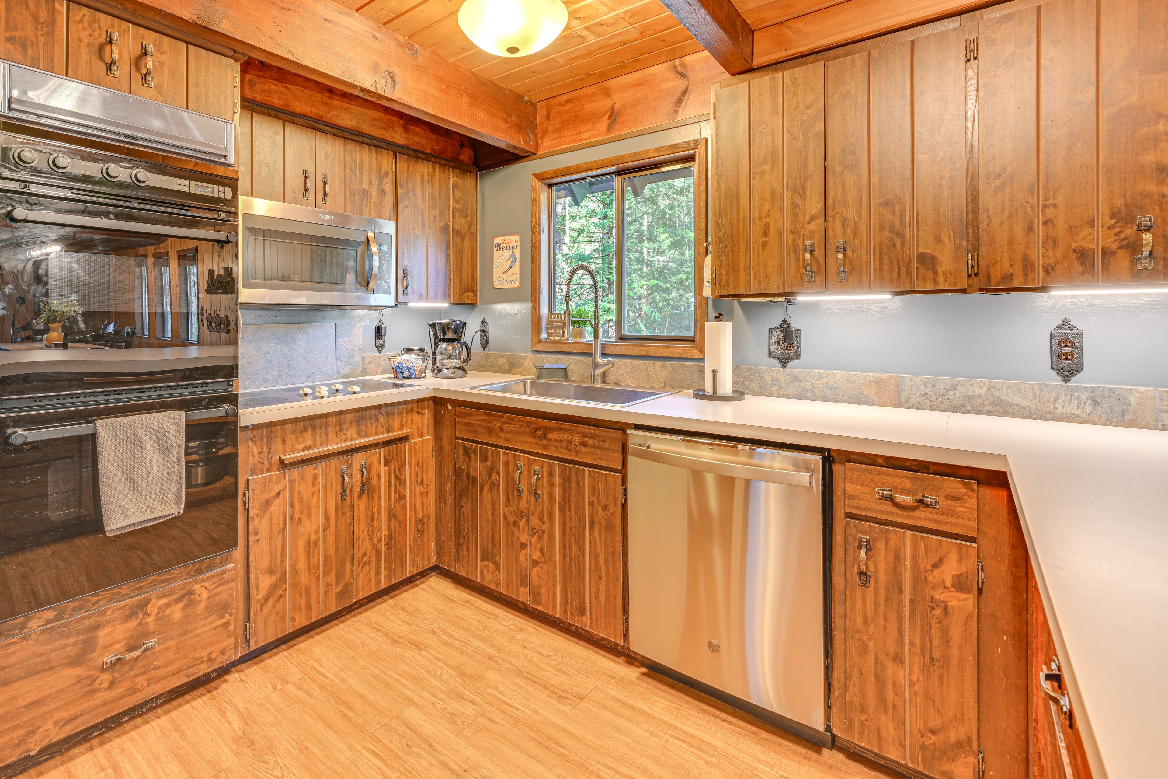 Kitchen | 1st Floor | Drip Coffee Maker | Dishwasher