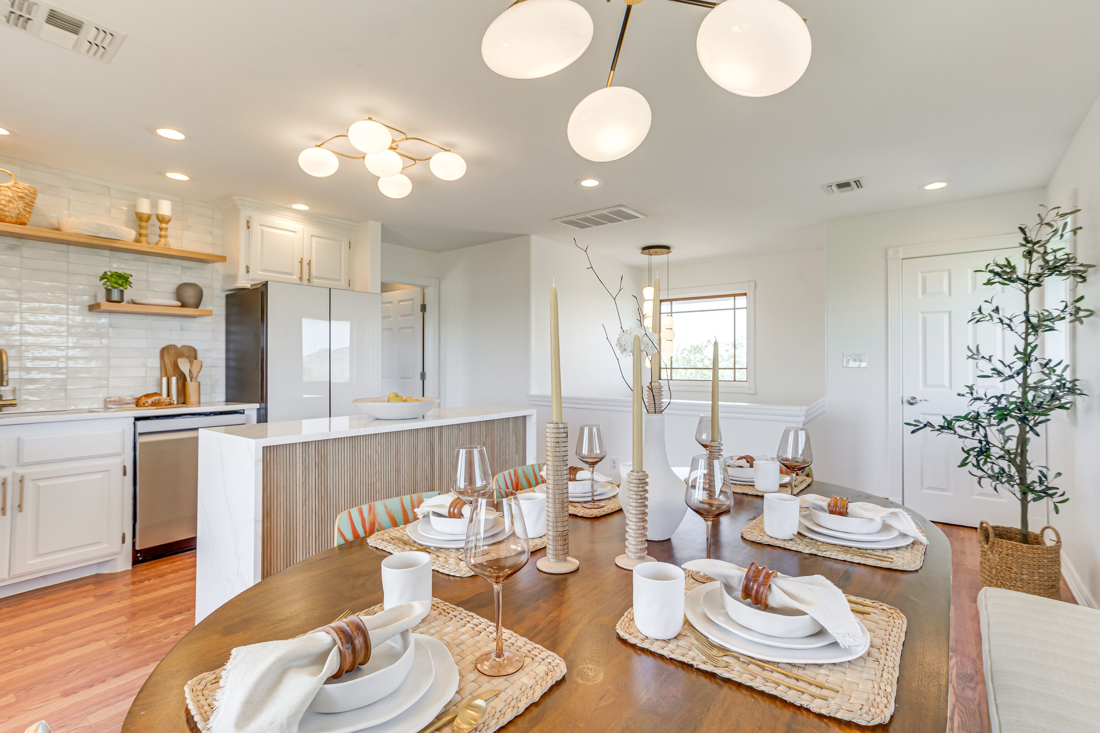 Dining Area | 2nd Floor