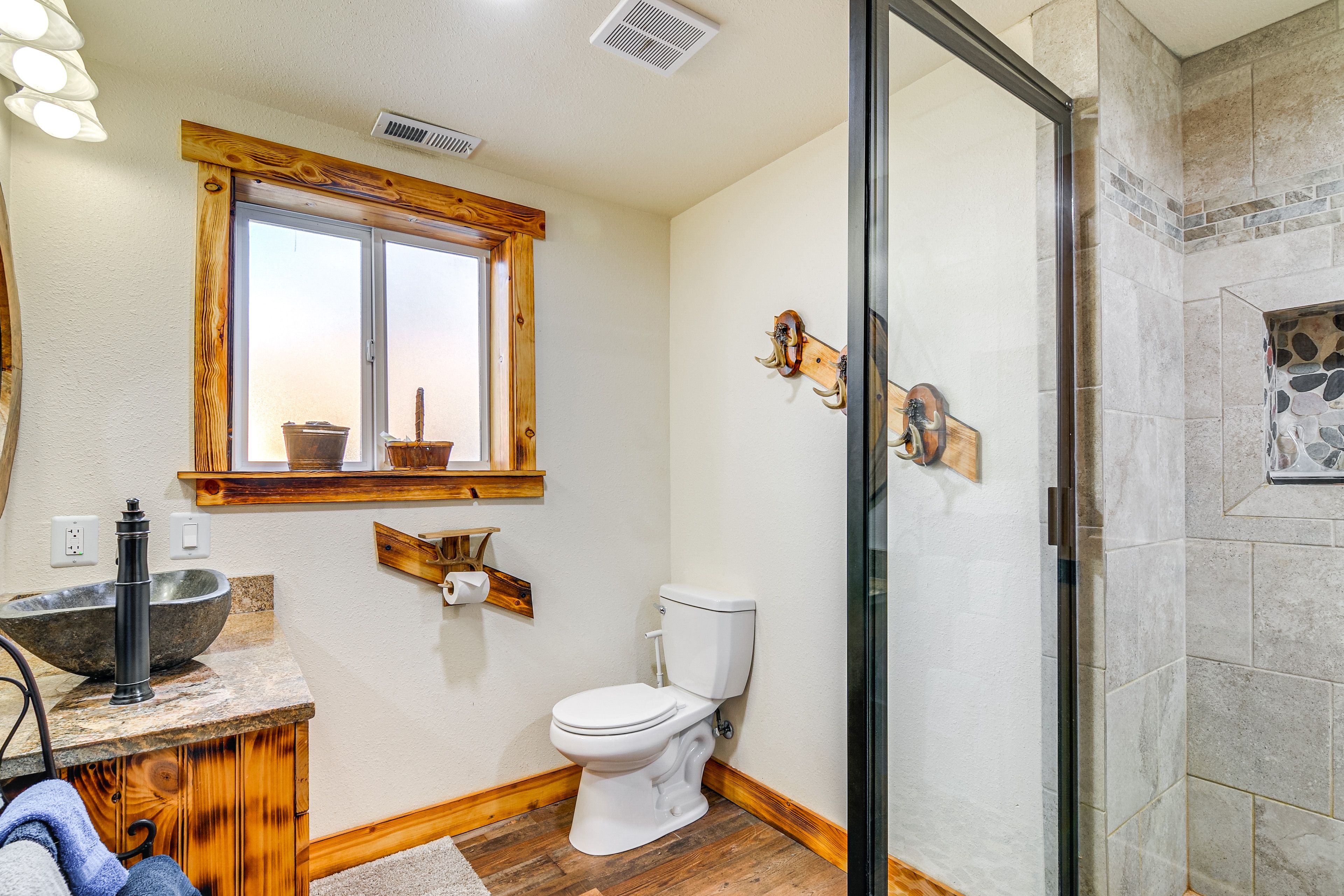 Bathroom | Lower Level